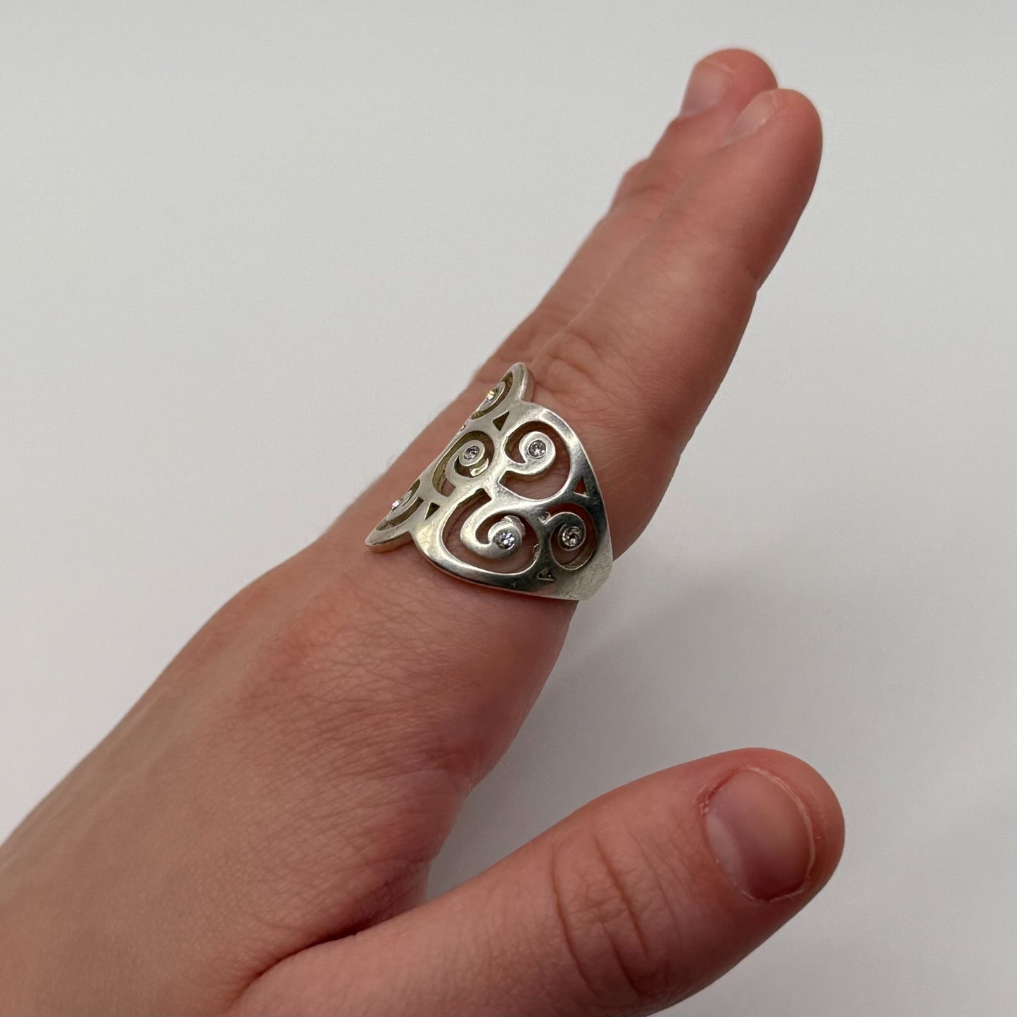 925 Sterling Silver Filigree Swirl Wide Band Ring With CZ Accents Size 7.5