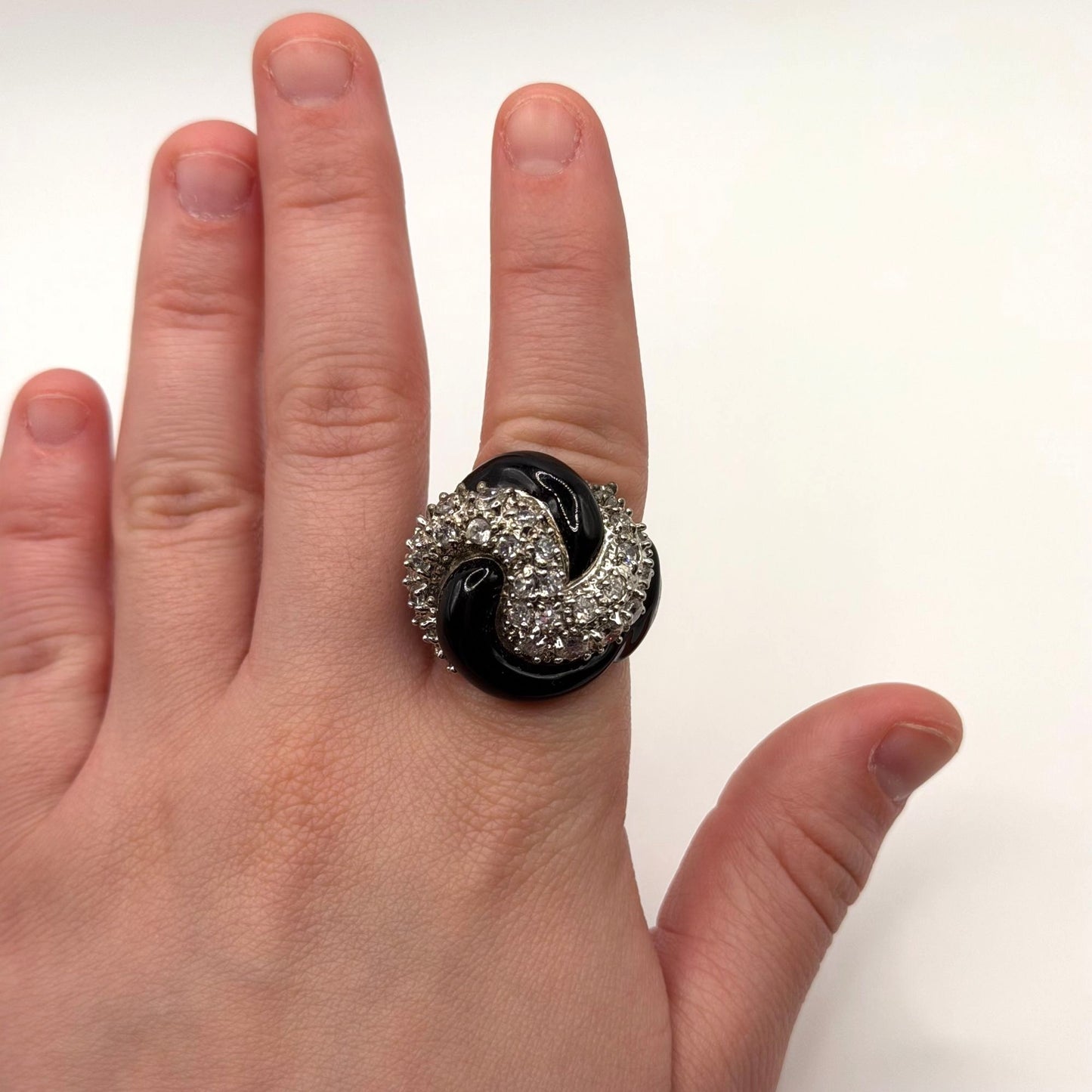 Vintage Silver & Black Enamel Cocktail Ring With Clear Crystal Accents Size 6.5