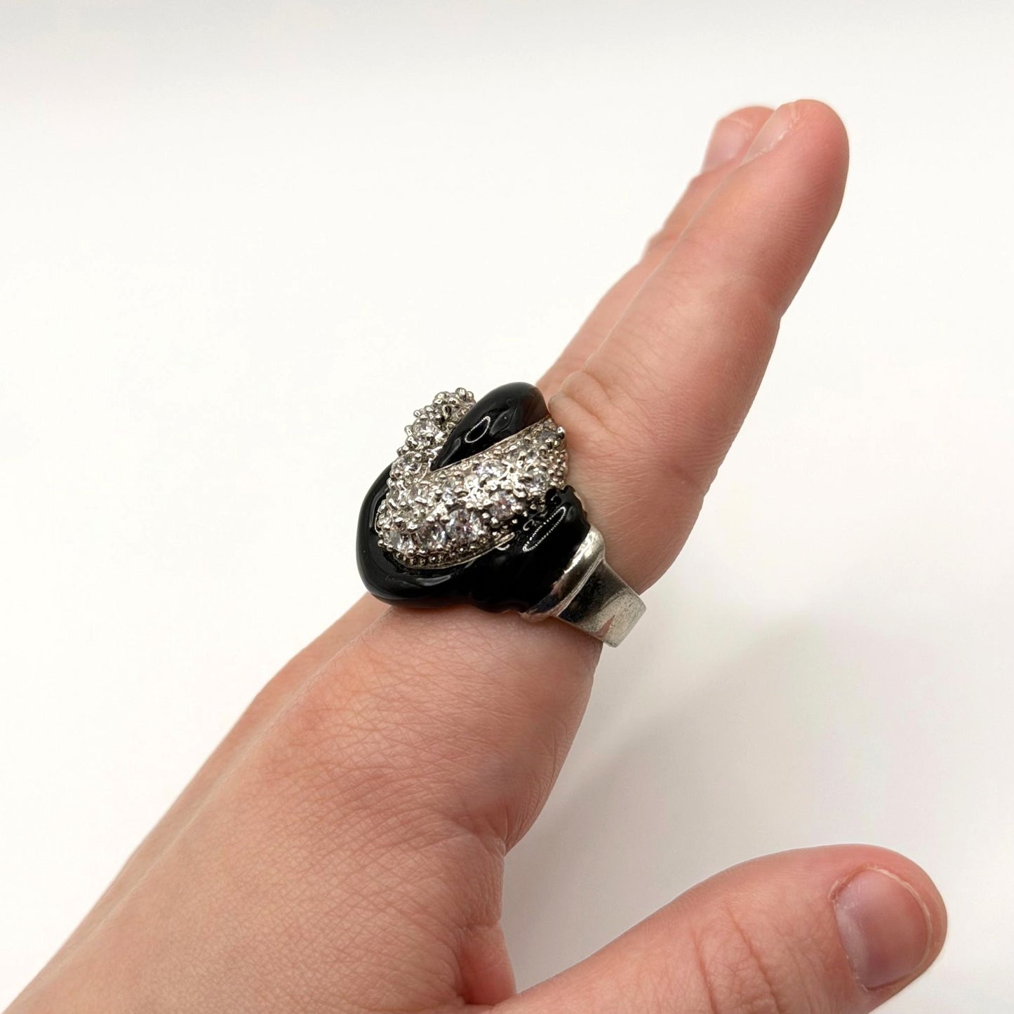 Vintage Silver & Black Enamel Cocktail Ring With Clear Crystal Accents Size 6.5