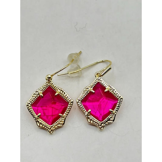 Kendra Scott Gold-Plated Pink Drop Earrings With Faceted Stone