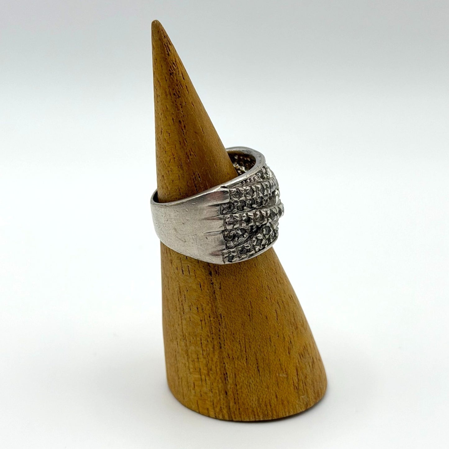 Wide Band 925 Sterling Silver Ring With Intricate Criss-Cross