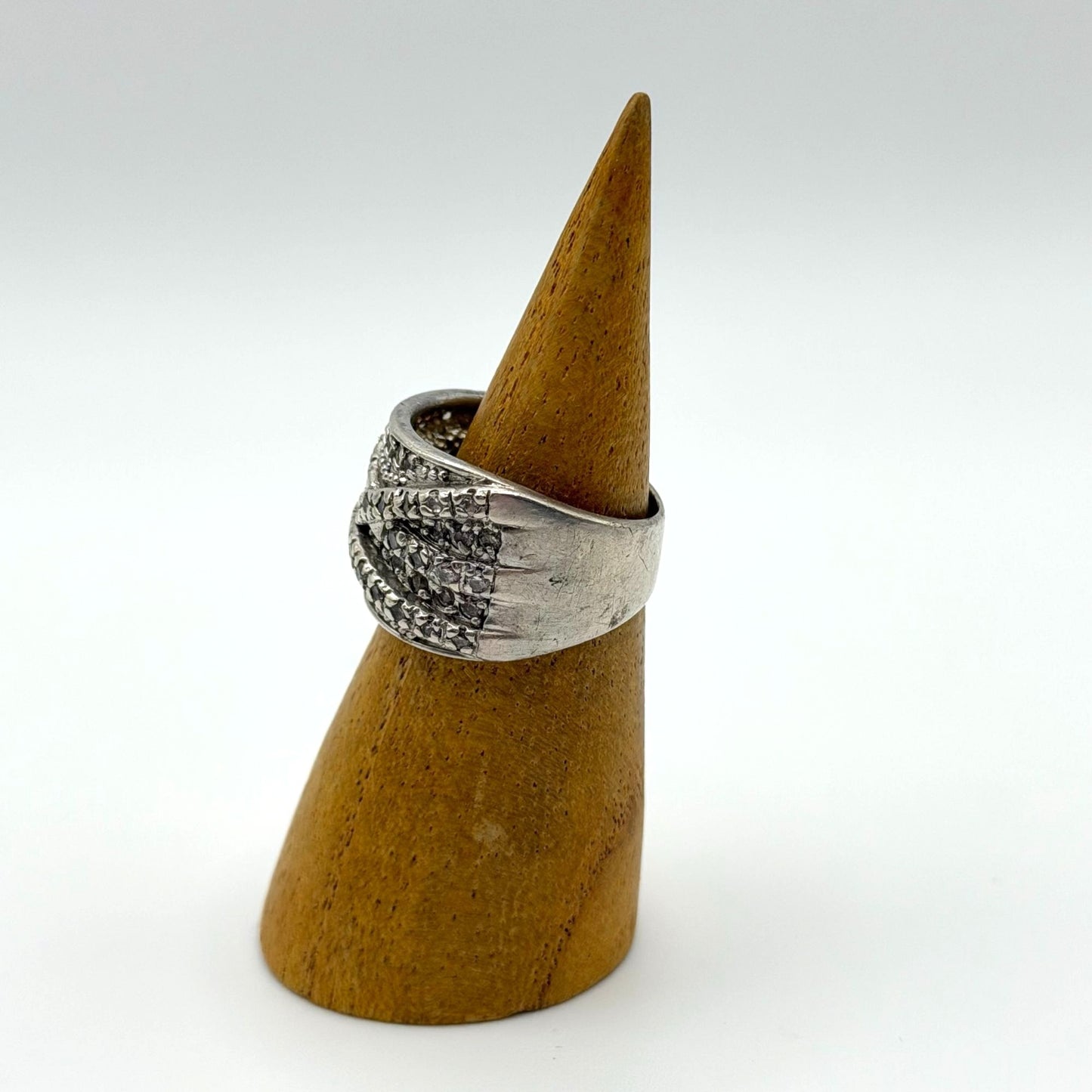 Wide Band 925 Sterling Silver Ring With Intricate Criss-Cross