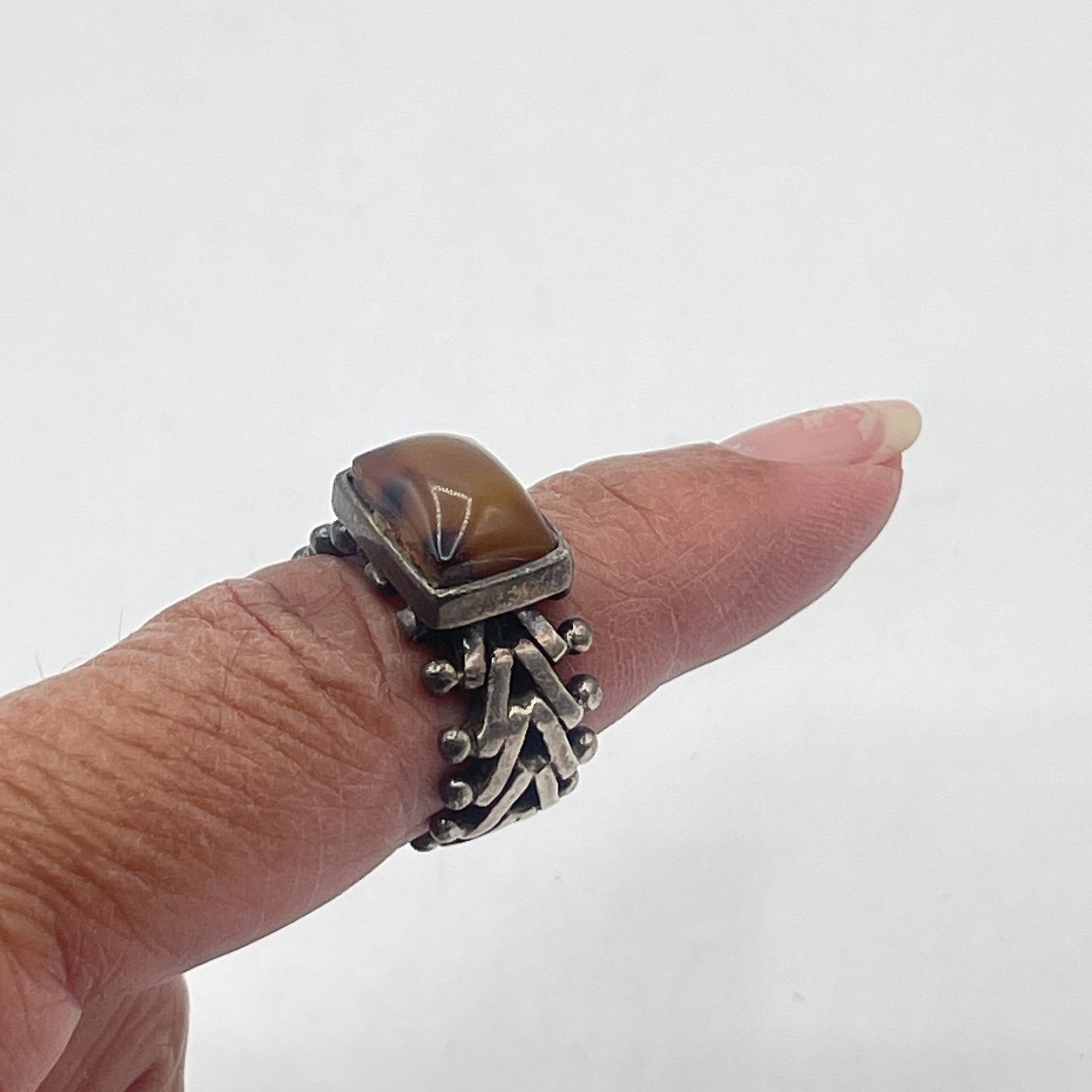 925 Silver Vintage Ring Intricate Design With Amber Stone size 7