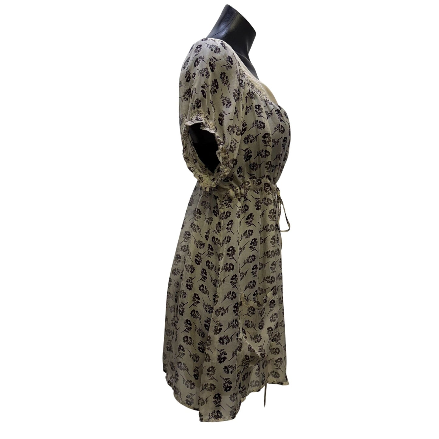 Love & Liberty Silk Floral Print Blouse Tan & Gray Size M