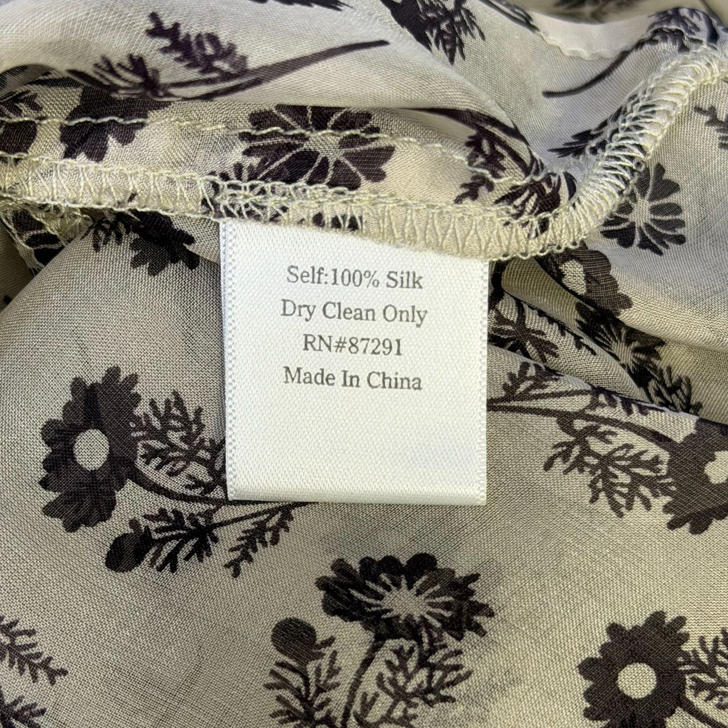 Love & Liberty Silk Floral Print Blouse Tan & Gray Size M