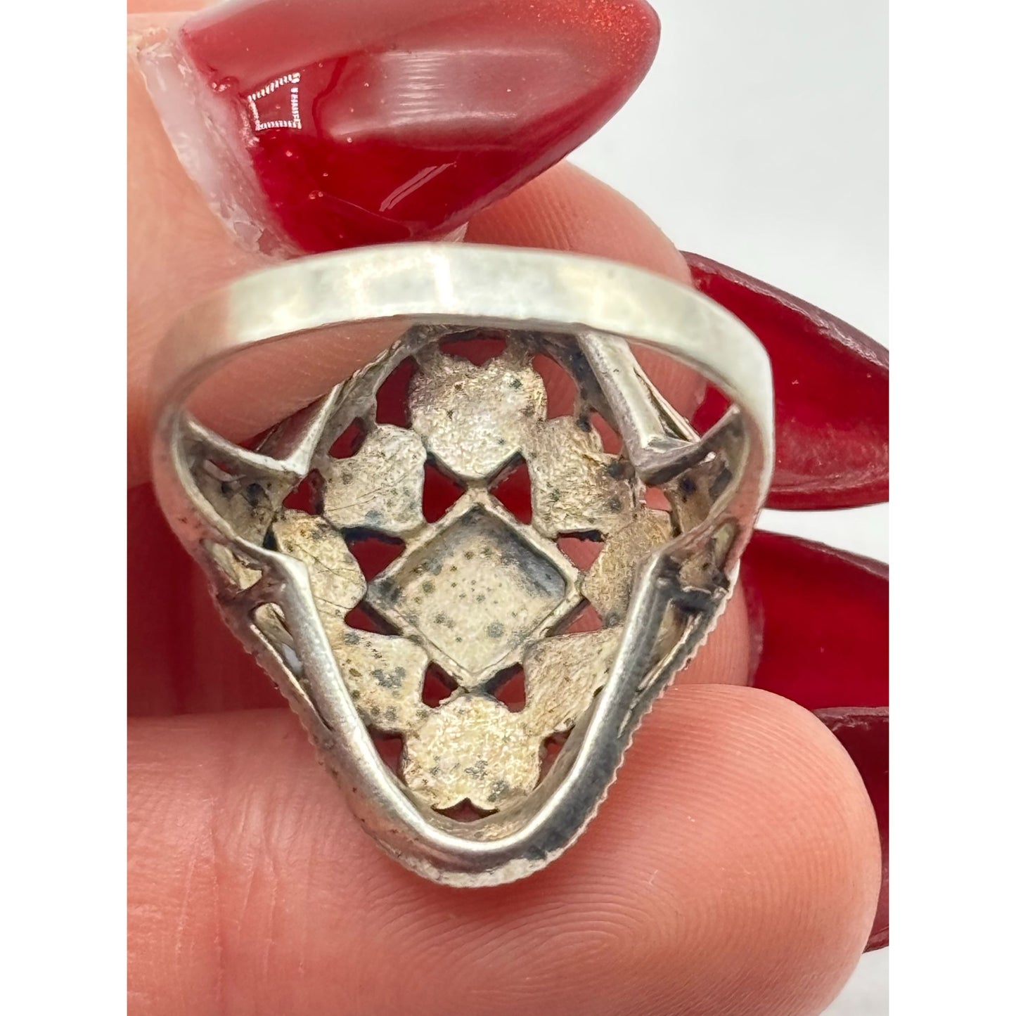 Antique Style Sterling Silver Marcasite Scalloped Heart Cutout Ring Size 8