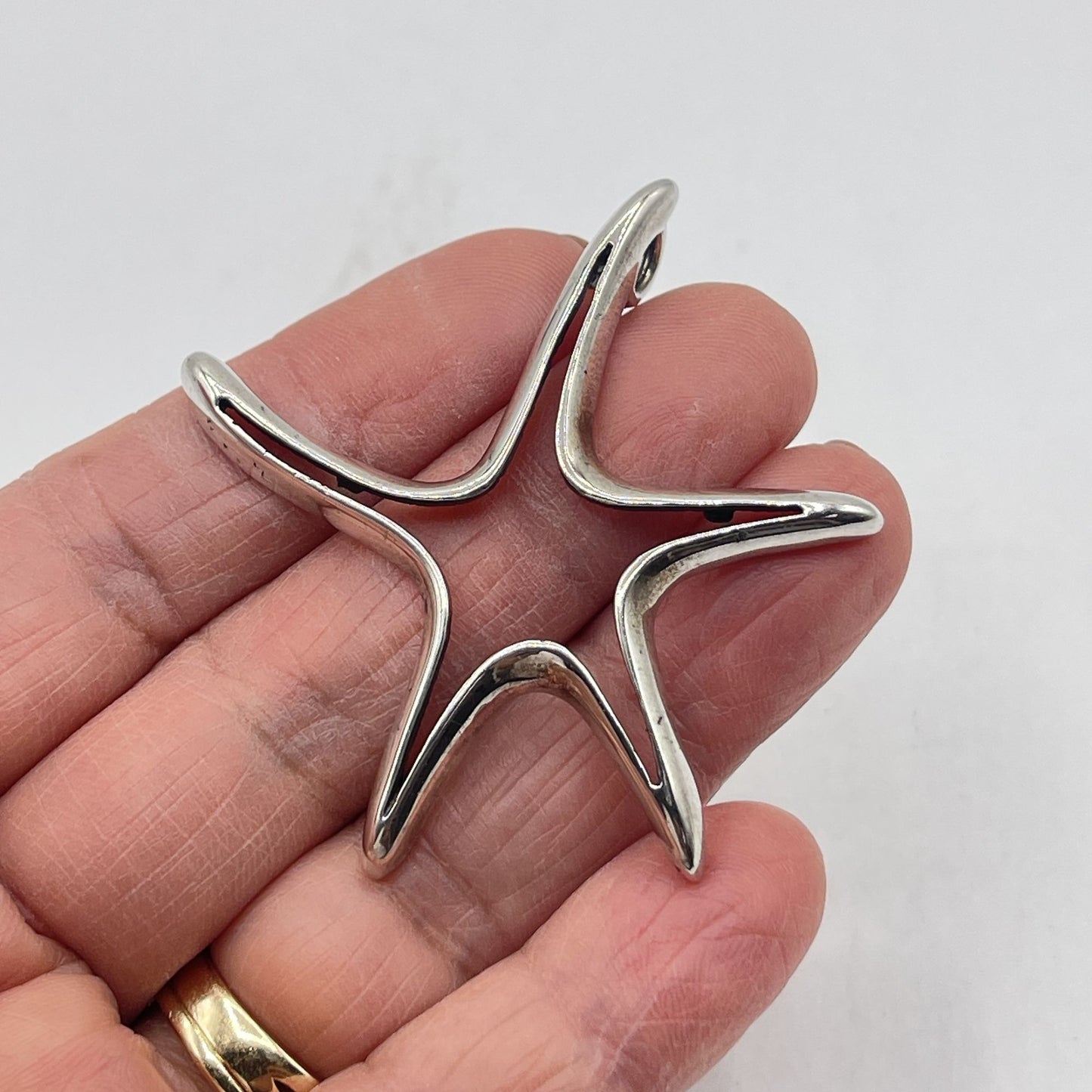 Sterling Silver Starfish Pendant Design 2.5" x 2.5" Unisex Jewelry