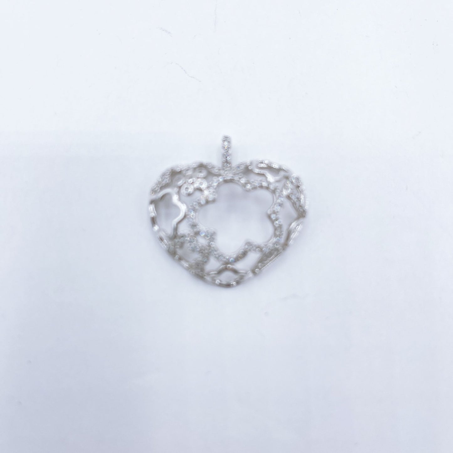 925 Silver Little Crystals Heart Shape Pendant Medium Size