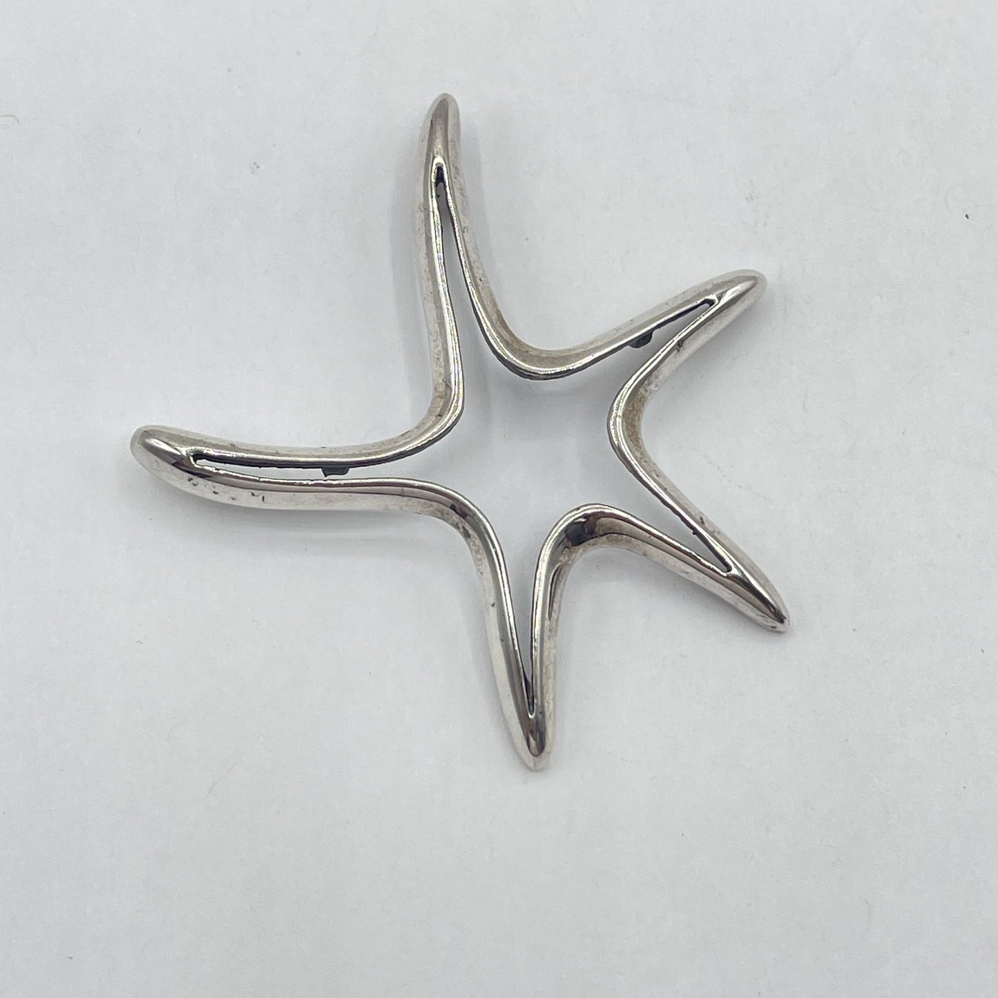 Sterling Silver Starfish Pendant Design 2.5" x 2.5" Unisex Jewelry