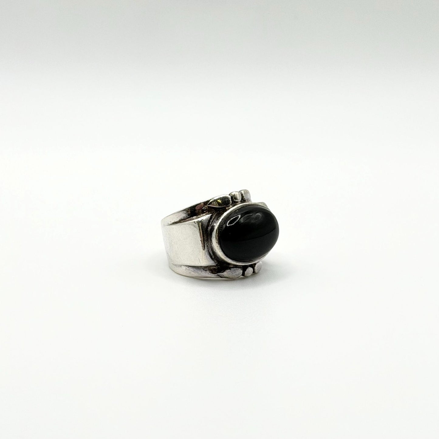 925 Sterling Silver & Black Onyx Ring Chunky Design Size 6.5