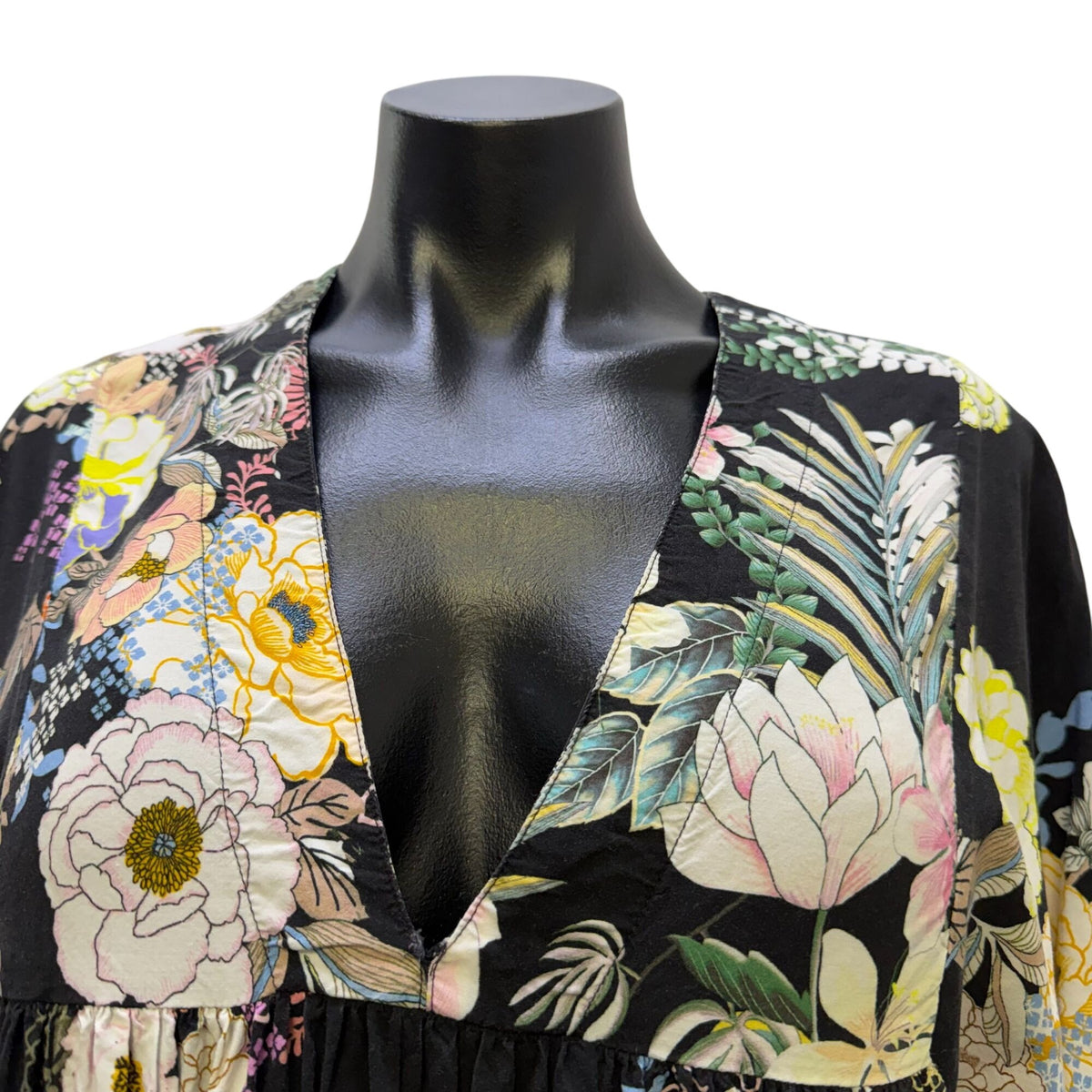 Johnny Was Black Multi-Color Floral Print Dress XS