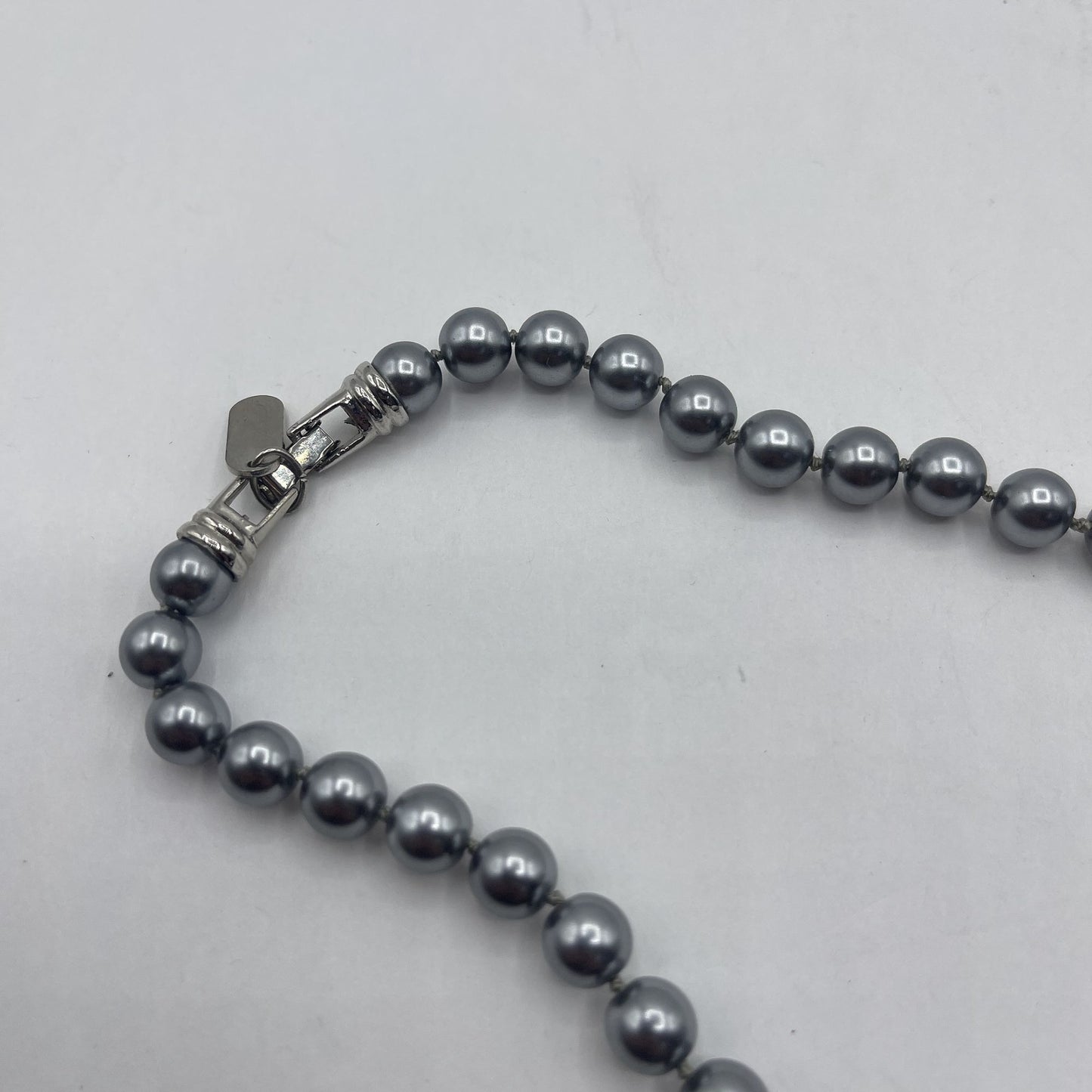 Vintage Kissaka Faux Gray Glass Pearl Beaded Necklace With Silver Clasp