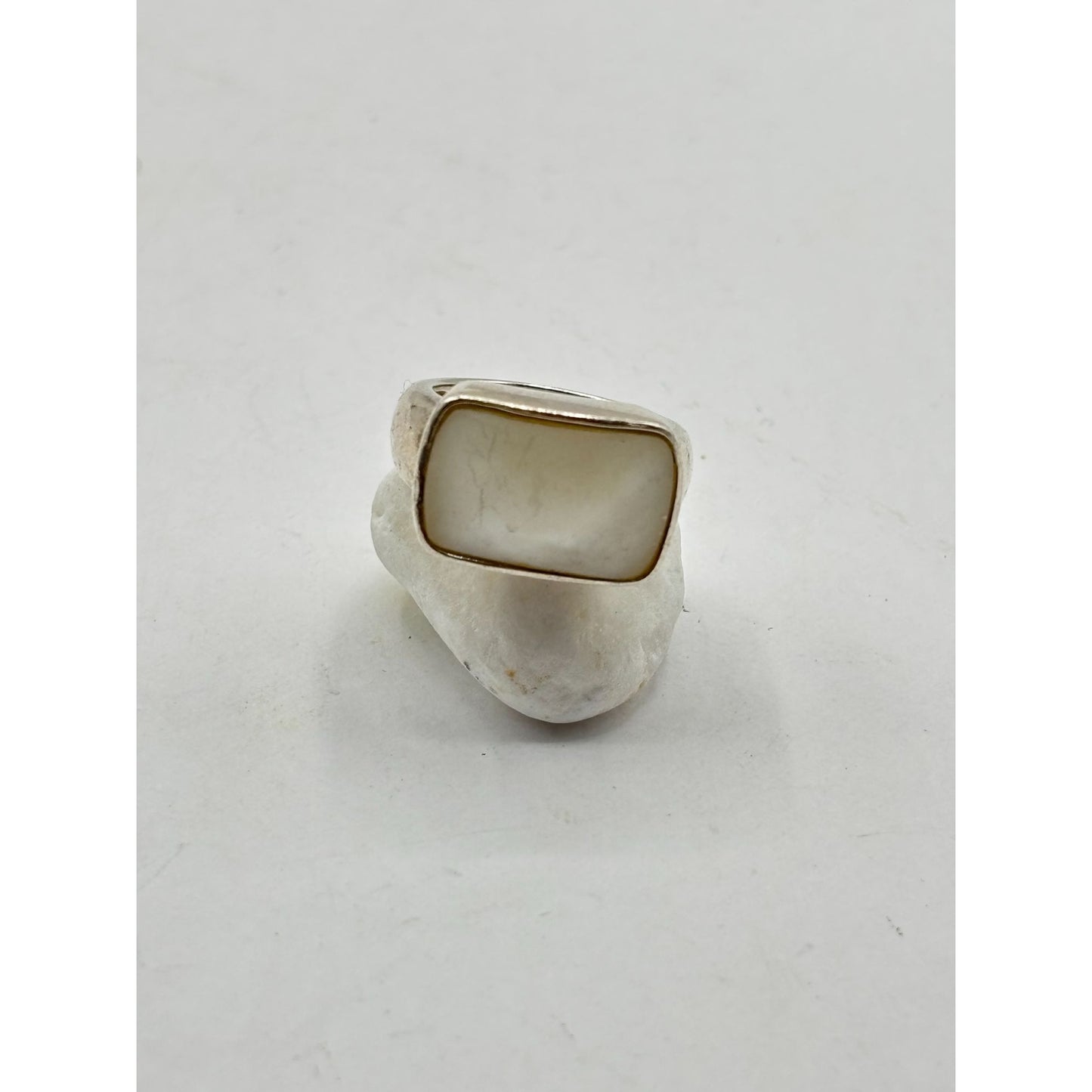 Vintage Sterling Silver 925 Mother Of Pearl Statement Ring 7