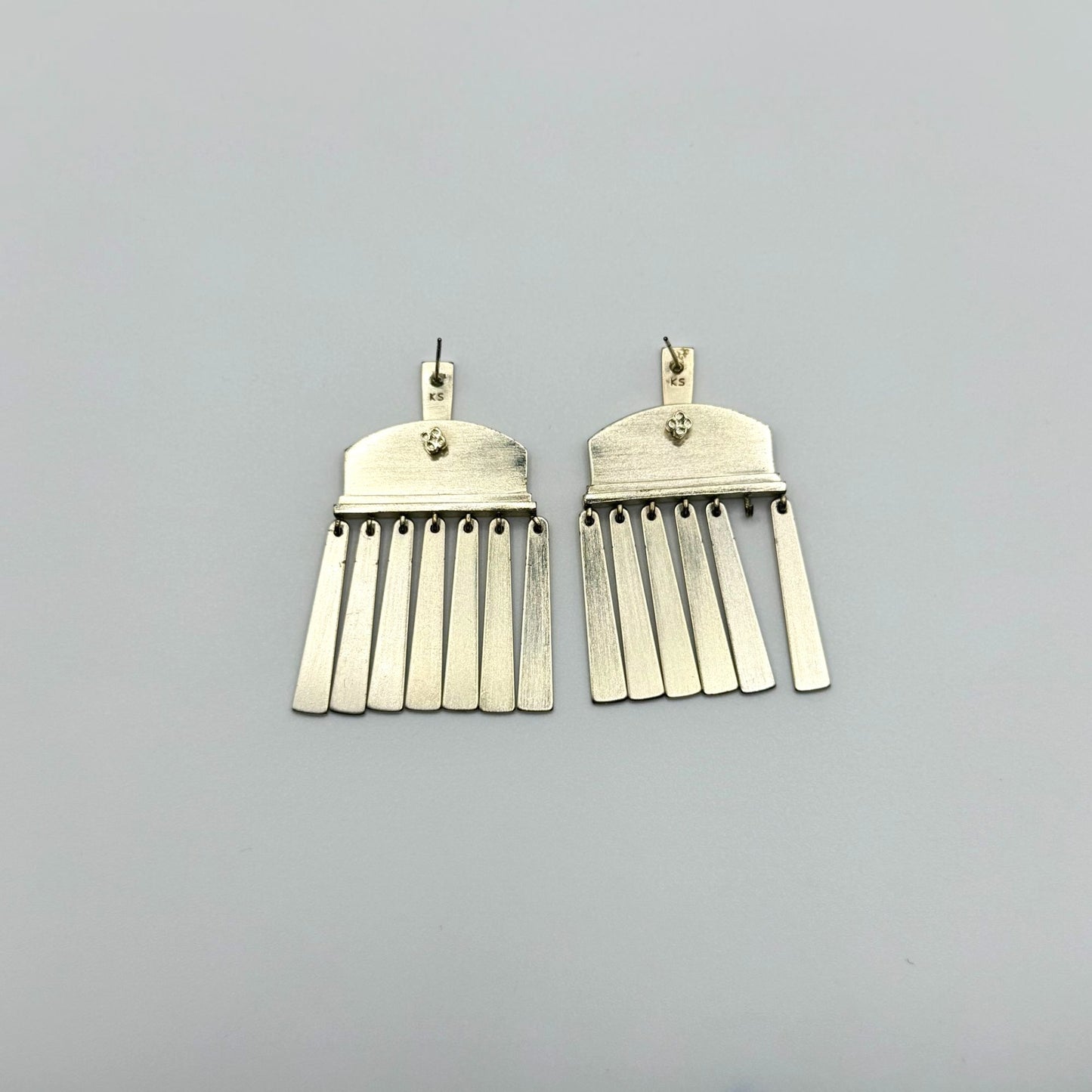 Kendra Scott Layne Gold-Plated Fringe Drop Earrings With Missing Fringe Piece