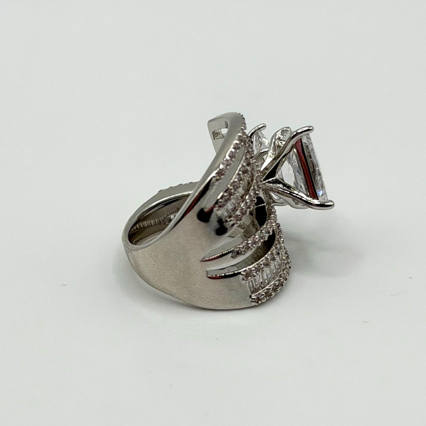 Jzora Multi-Stone Wide Band Silver-Tone Ring Size 5.5