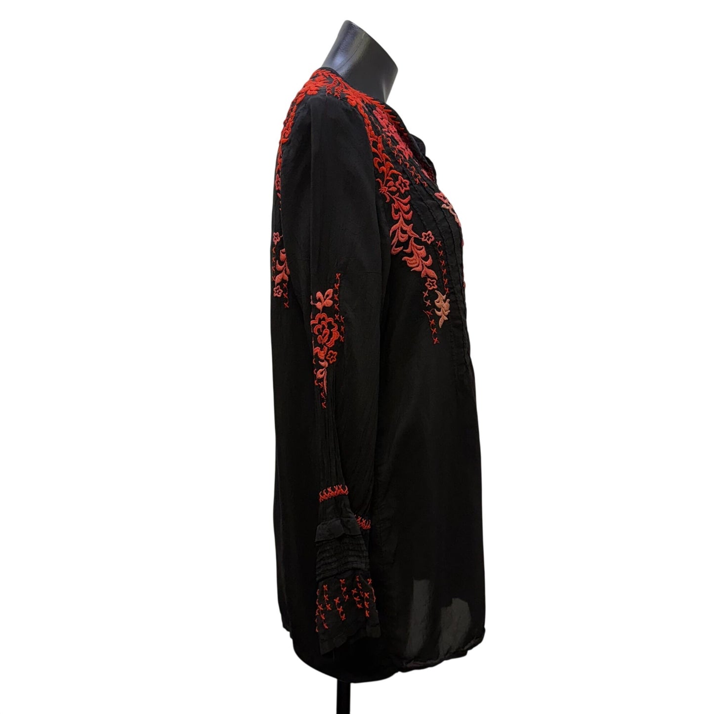 Johnny Was Embroidered Black & Red Long Sleeve Blouse Size L