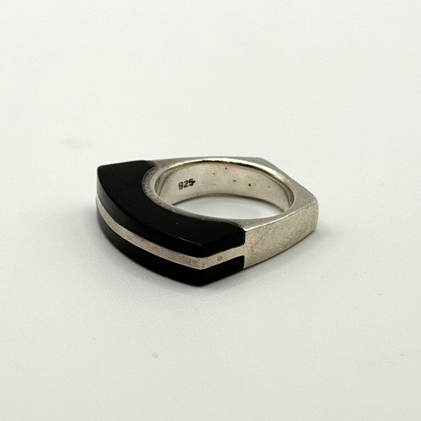 Geometric Sterling Silver & Black Enamel Ring 925 size 7.5