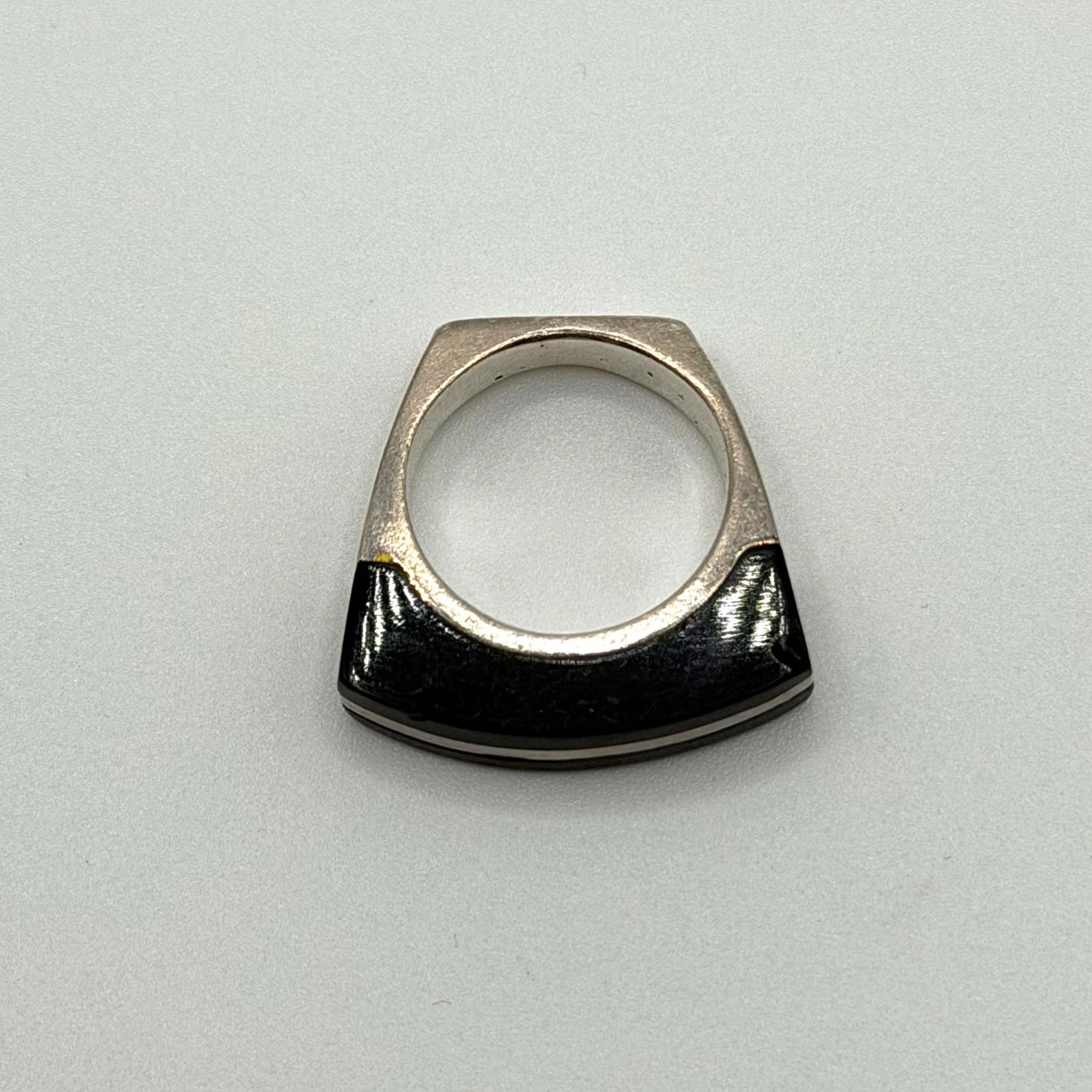 Geometric Sterling Silver & Black Enamel Ring 925 size 7.5