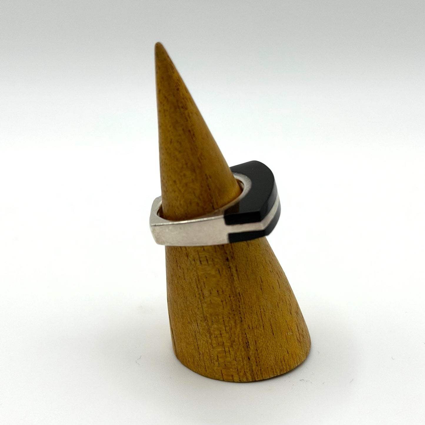 Geometric Sterling Silver & Black Enamel Ring 925 size 7.5