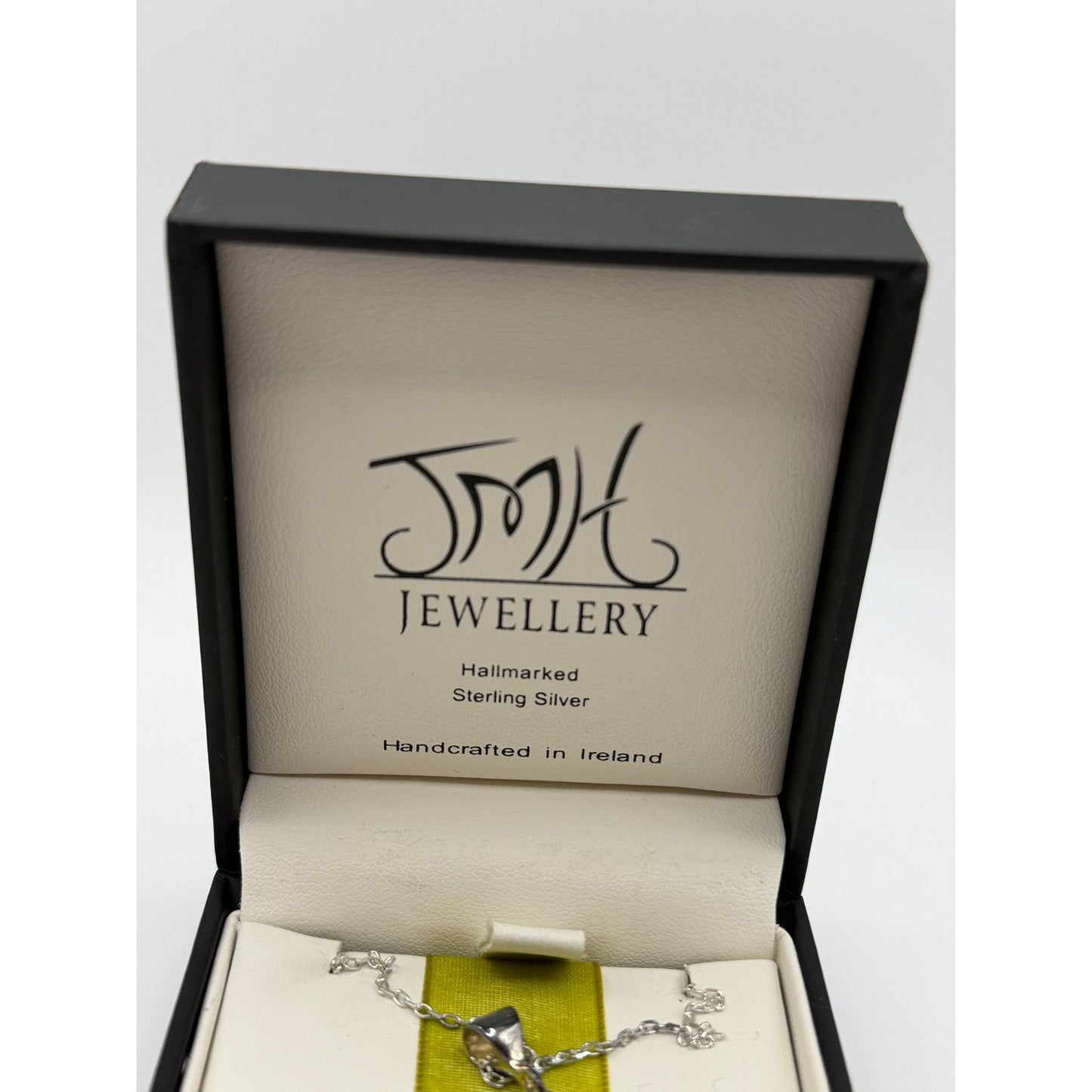 JMH Jewellery Sterling Silver Necklace Green Gemstone Pendant Shamrock Detail Made in Ireland