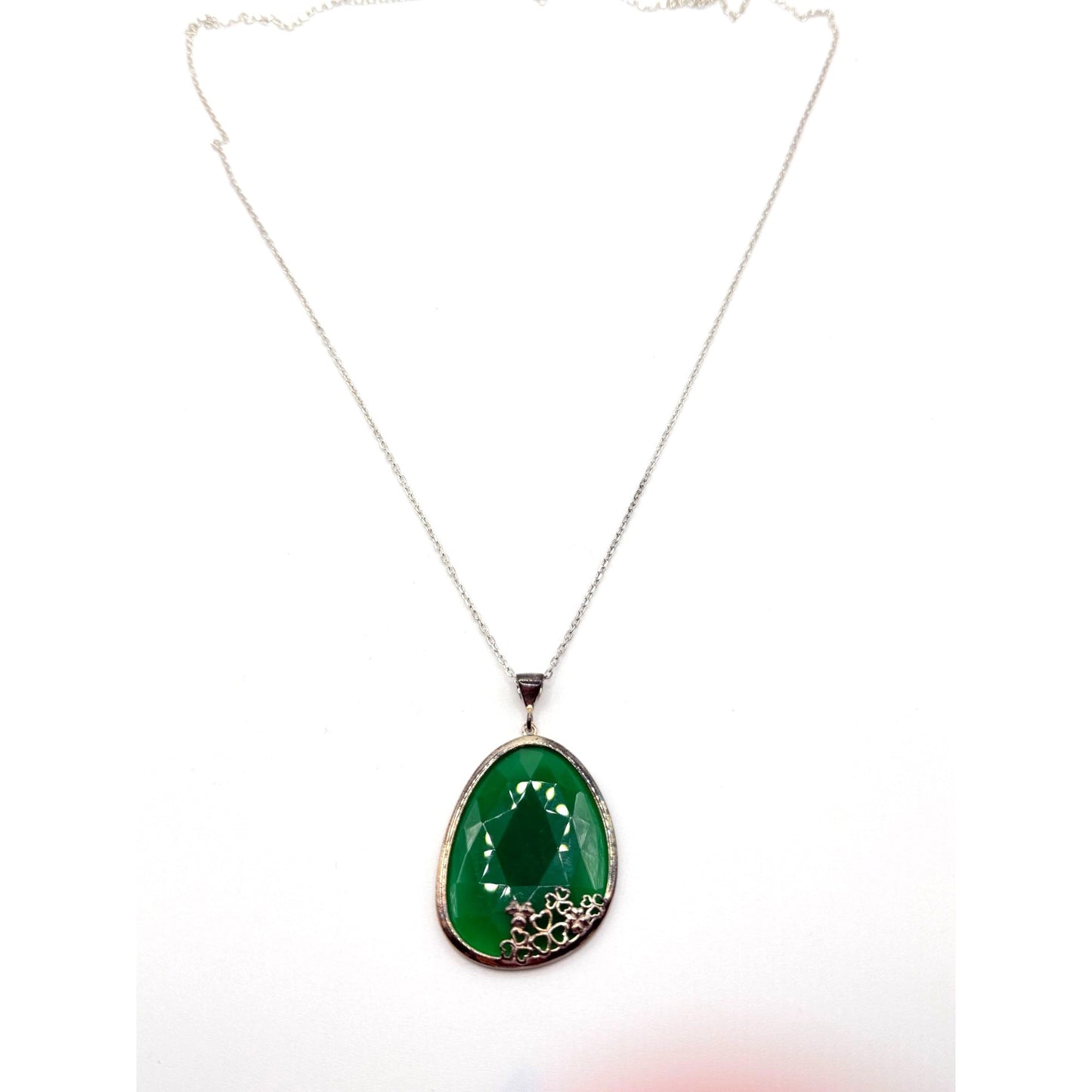 JMH Jewellery Sterling Silver Necklace Green Gemstone Pendant Shamrock Detail Made in Ireland