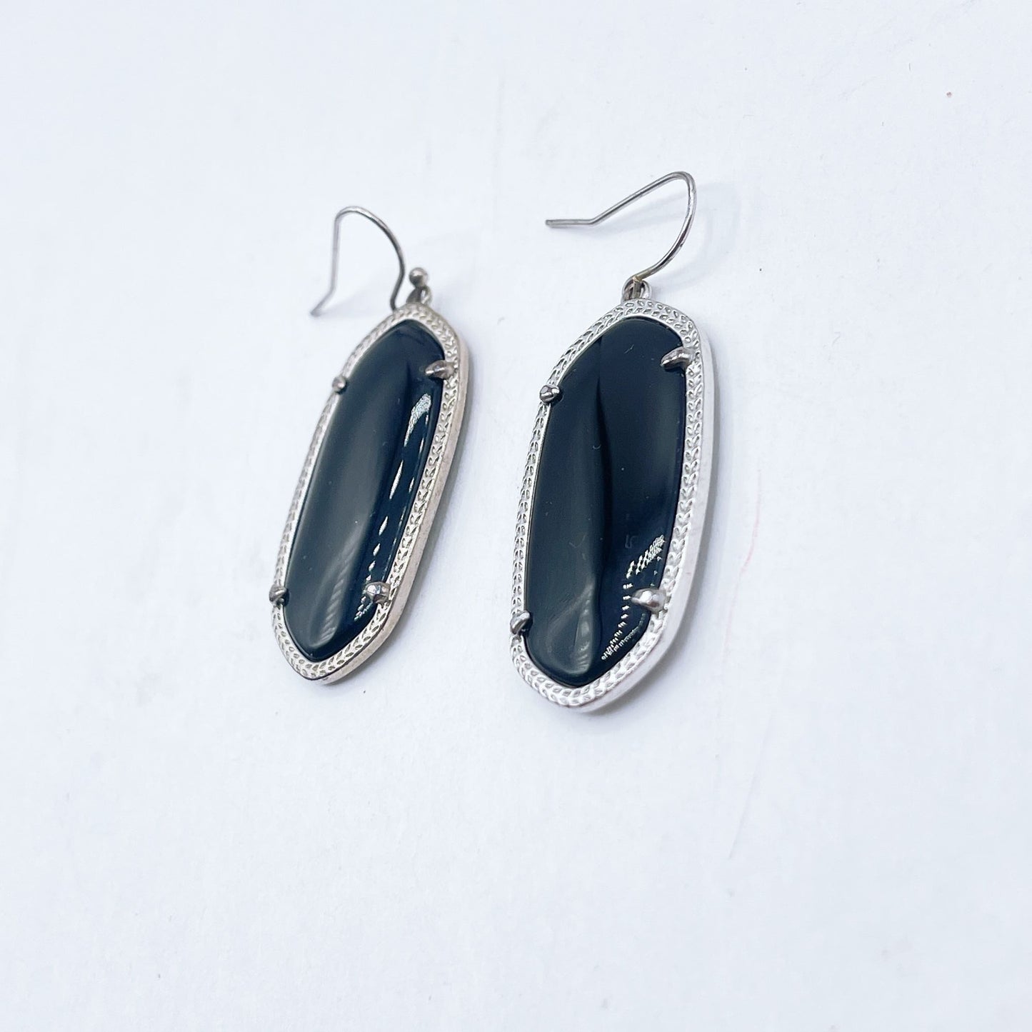 Kendra Scott Elle Silver Drop Earrings With Black Glass Stones