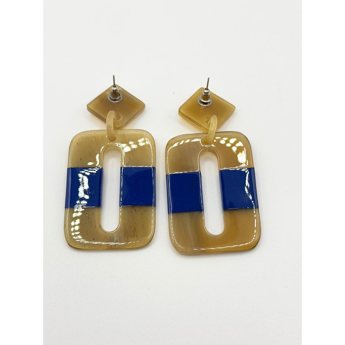 Vintage-Inspired Geometric Dangle Earrings With Blue & Beige Acrylic Accents