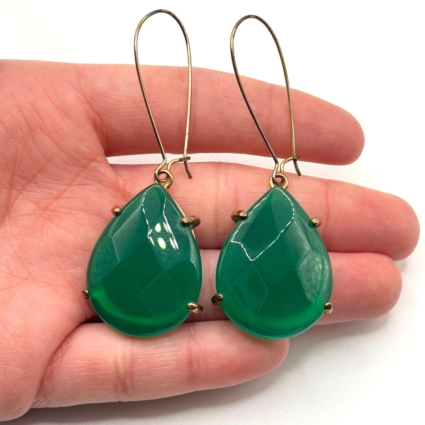 Kendra Scott Gold-Tone Drop Earrings With Green Faceted Stone