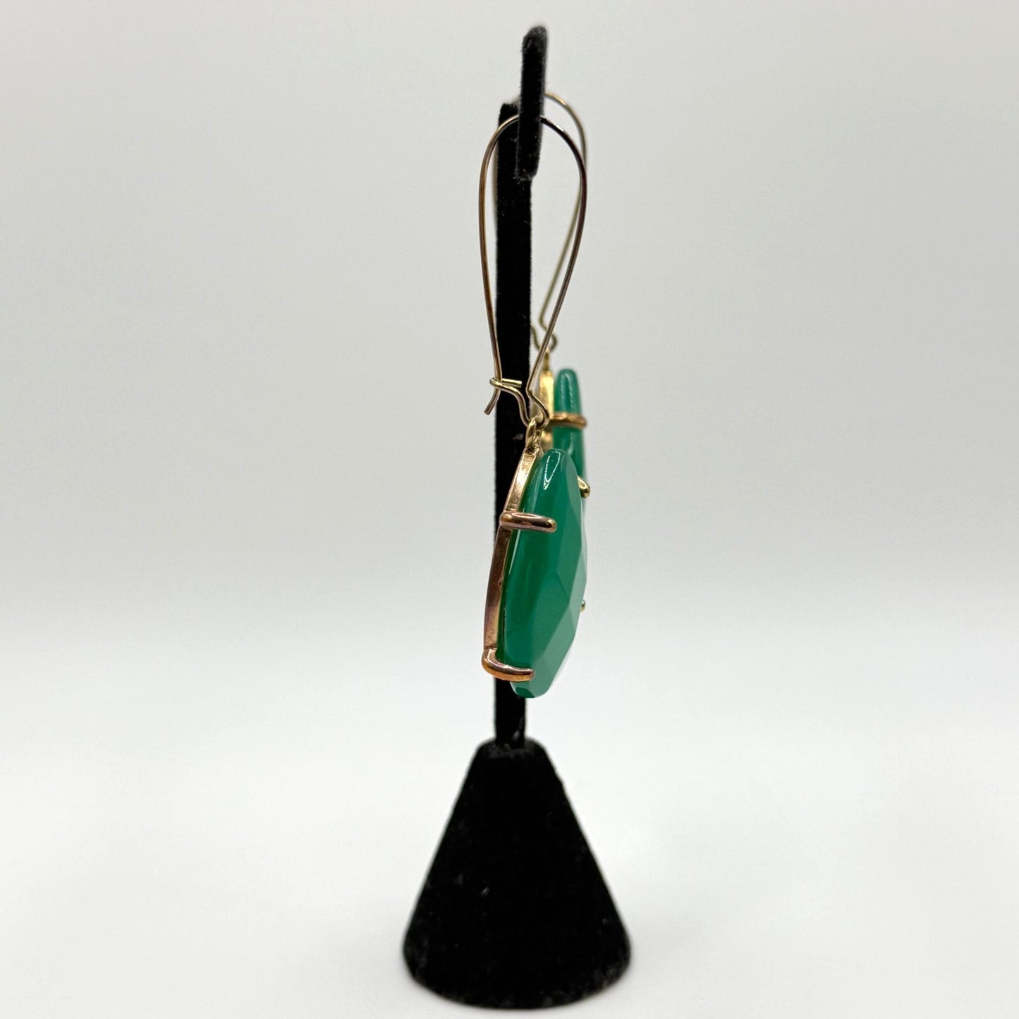 Kendra Scott Gold-Tone Drop Earrings With Green Faceted Stone