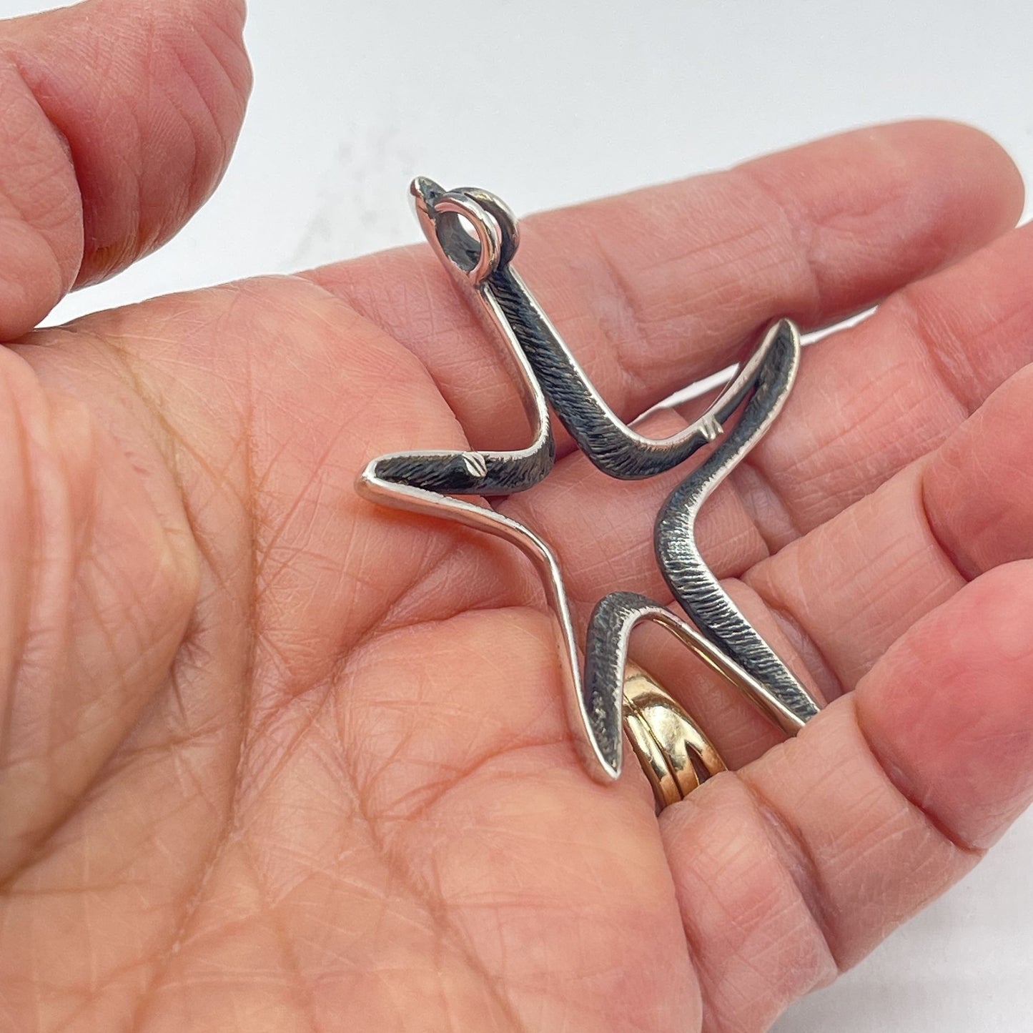 Sterling Silver Starfish Pendant Design 2.5" x 2.5" Unisex Jewelry