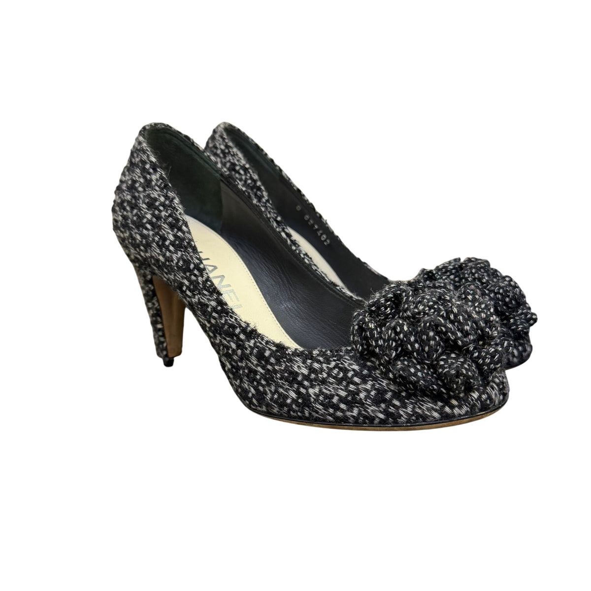 Chanel Black & White Tweed Pump Heels w/Fabric Flower Detail Size 5