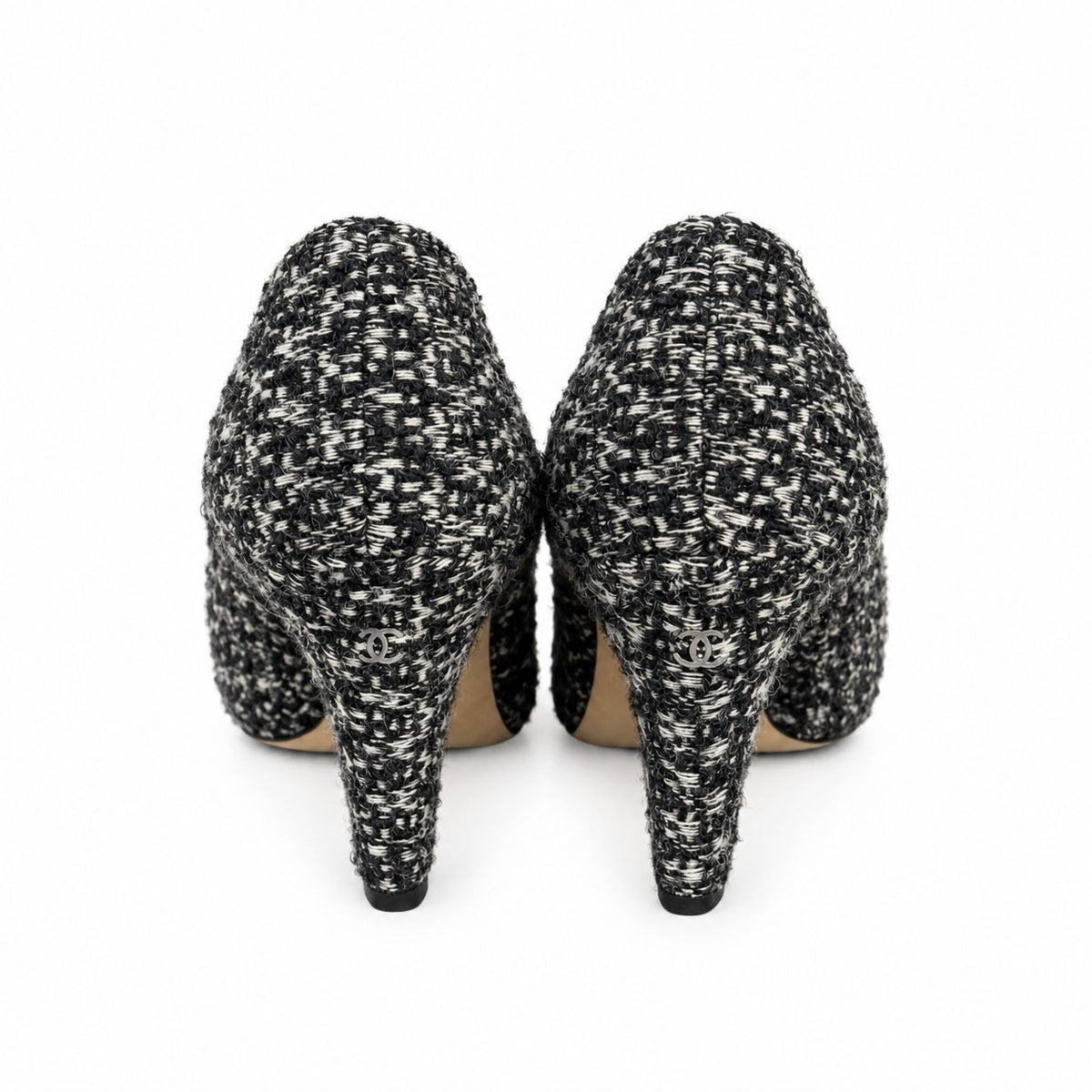 Chanel Black & White Tweed Pump Heels w/Fabric Flower Detail Size 5