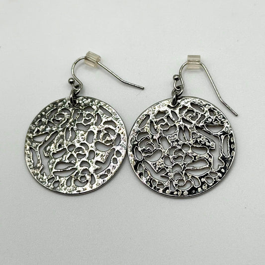 Kendra Scott Silver-Tone Filigree Round Dangle Earrings