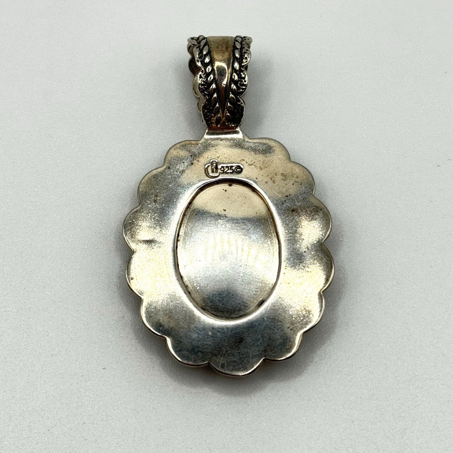 Sterling Silver 925 Oval Pendant Inlay & Red Accents