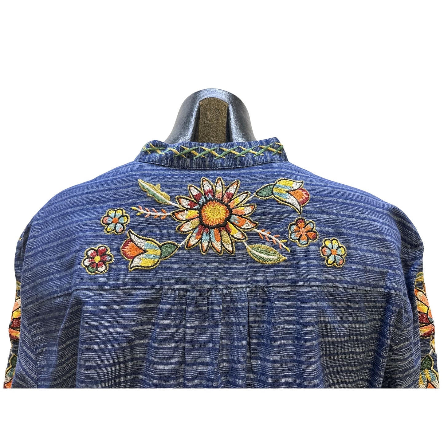 Double D Ranch  Boho Floral Embroidered Blue Striped Long Sleeve Blouse Size M