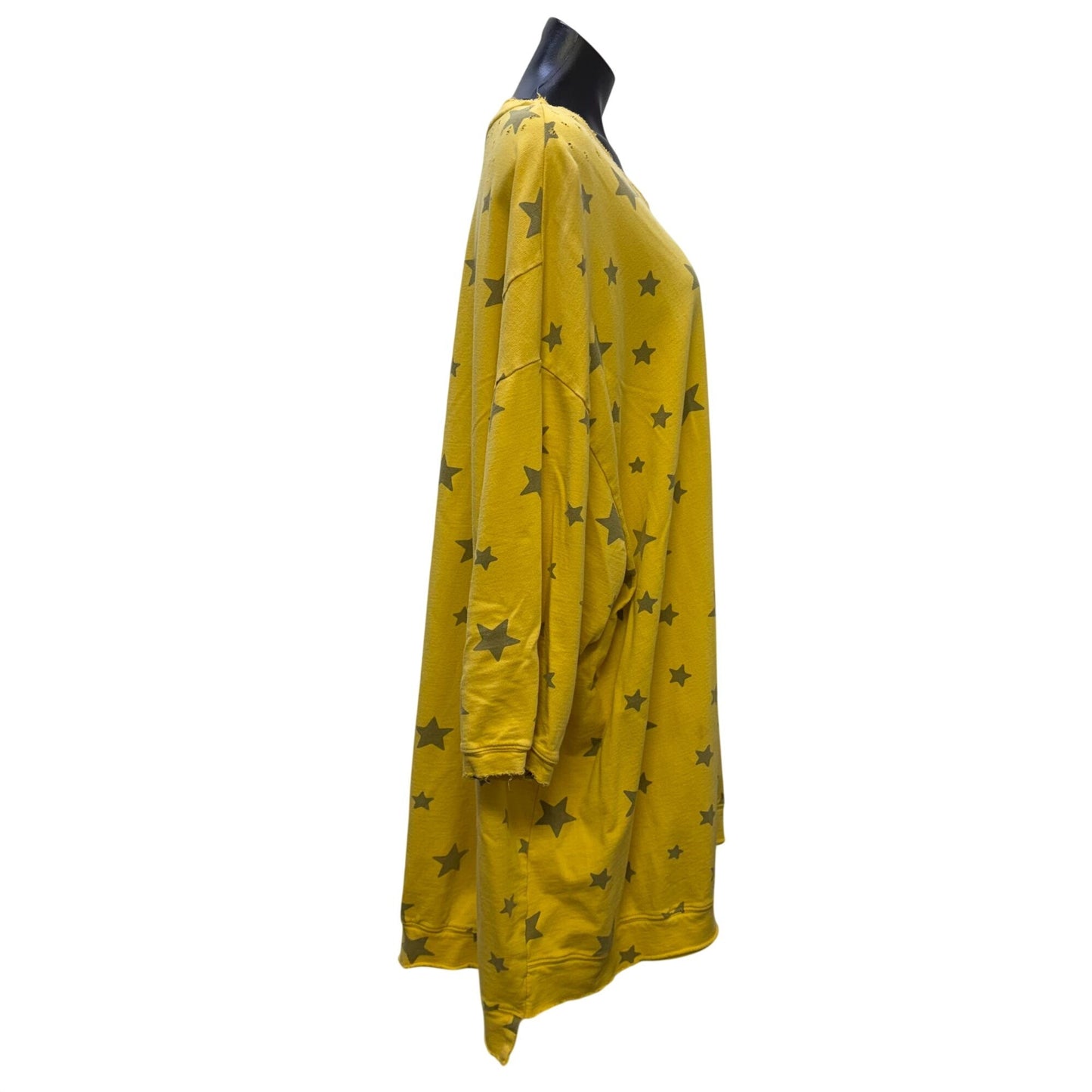 Magnolia Pearl Oversized Yellow Star Print Dress OS