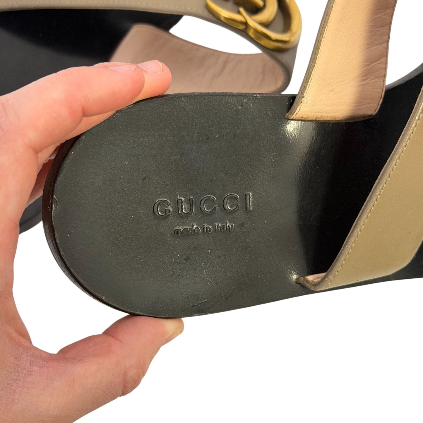 Gucci Tan Leather GG Logo Sandals Size 38 EU/8 US Black Sole