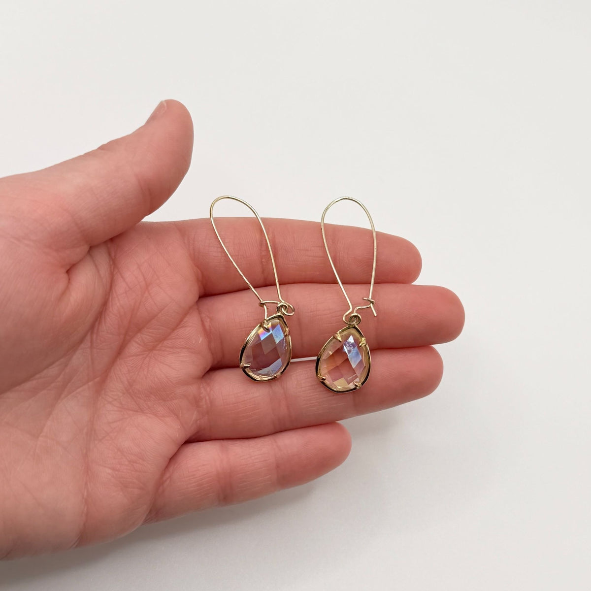 Kendra Scott Gold-Tone Iridescent Drop Earrings