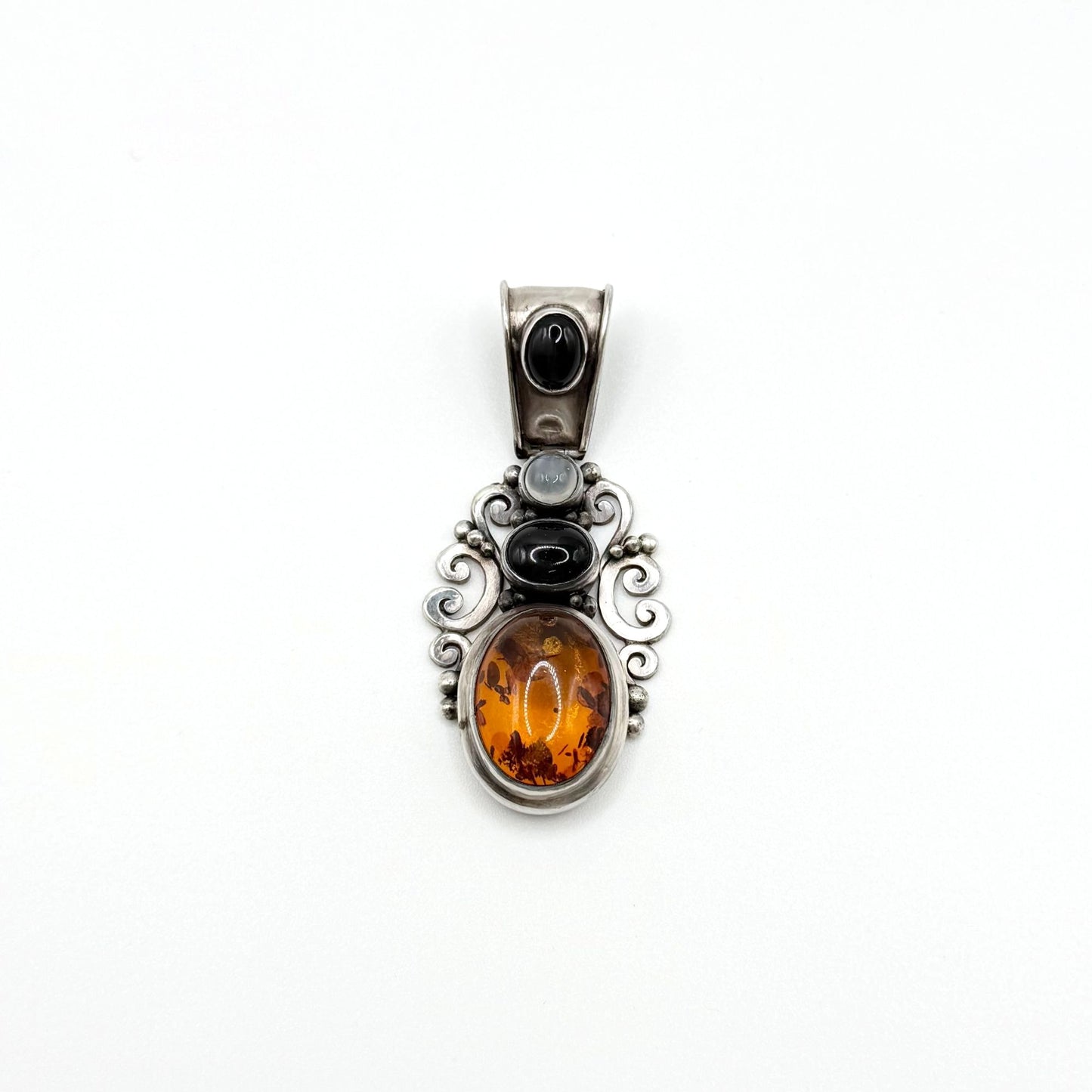 Suarti Bali Sterling 925 Silver Black Onyx & Amber Pendant