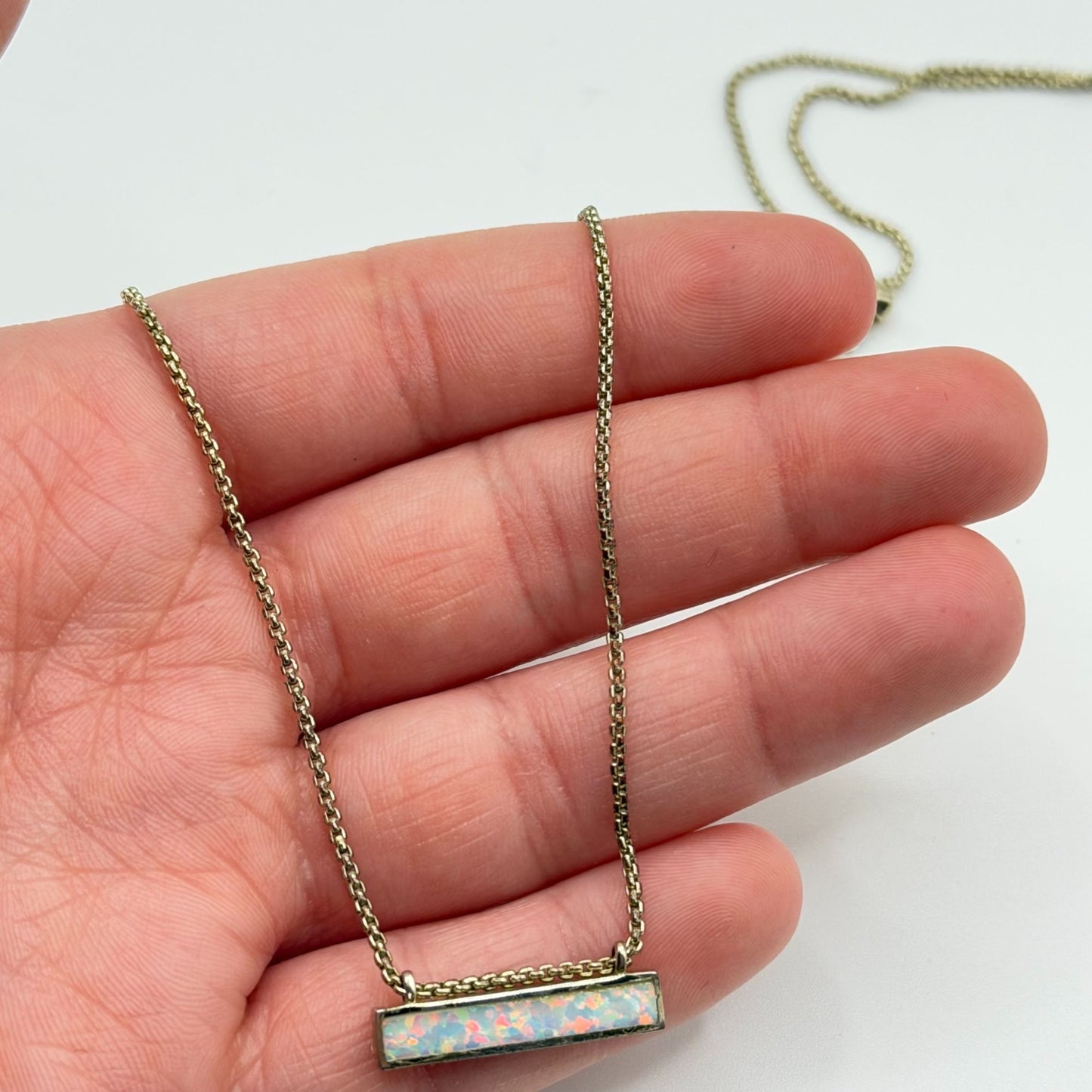 Kendra Scott Horizontal Bar Opal Pendant Necklace Gold-Tone