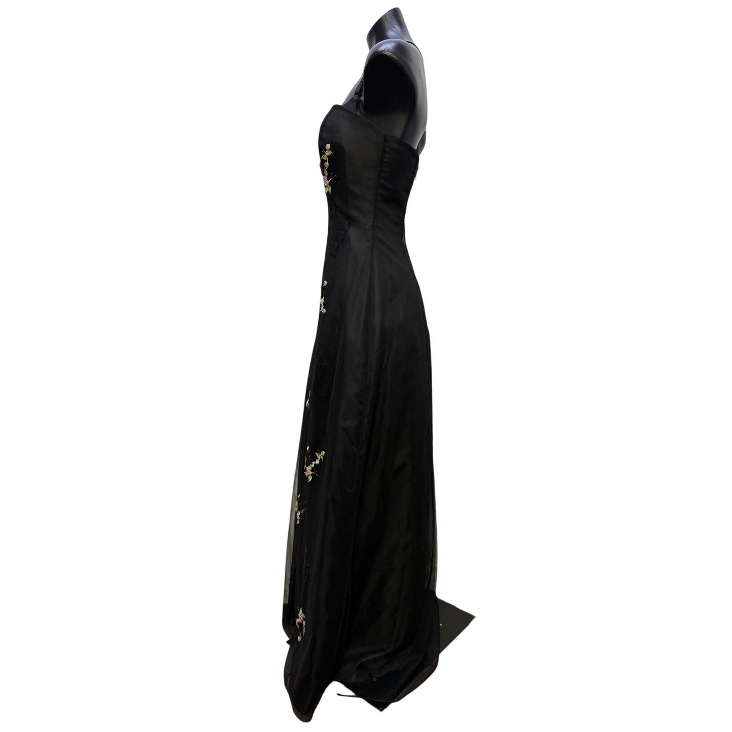 Morgan & Co By Linda Bernell Black Embroidered Floral Formal Dress Size 9/10