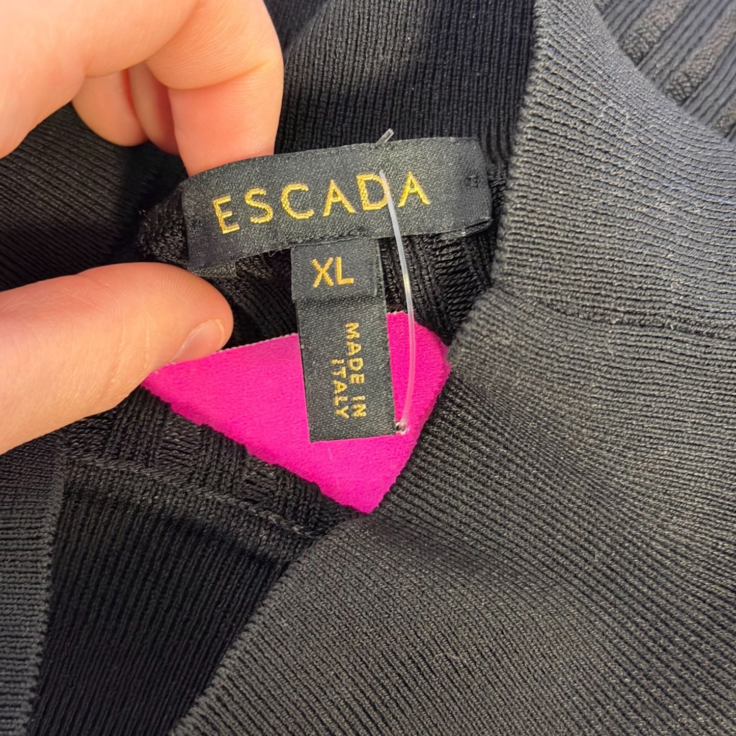 Escada Sleeveless Blouse XL Made In Italy