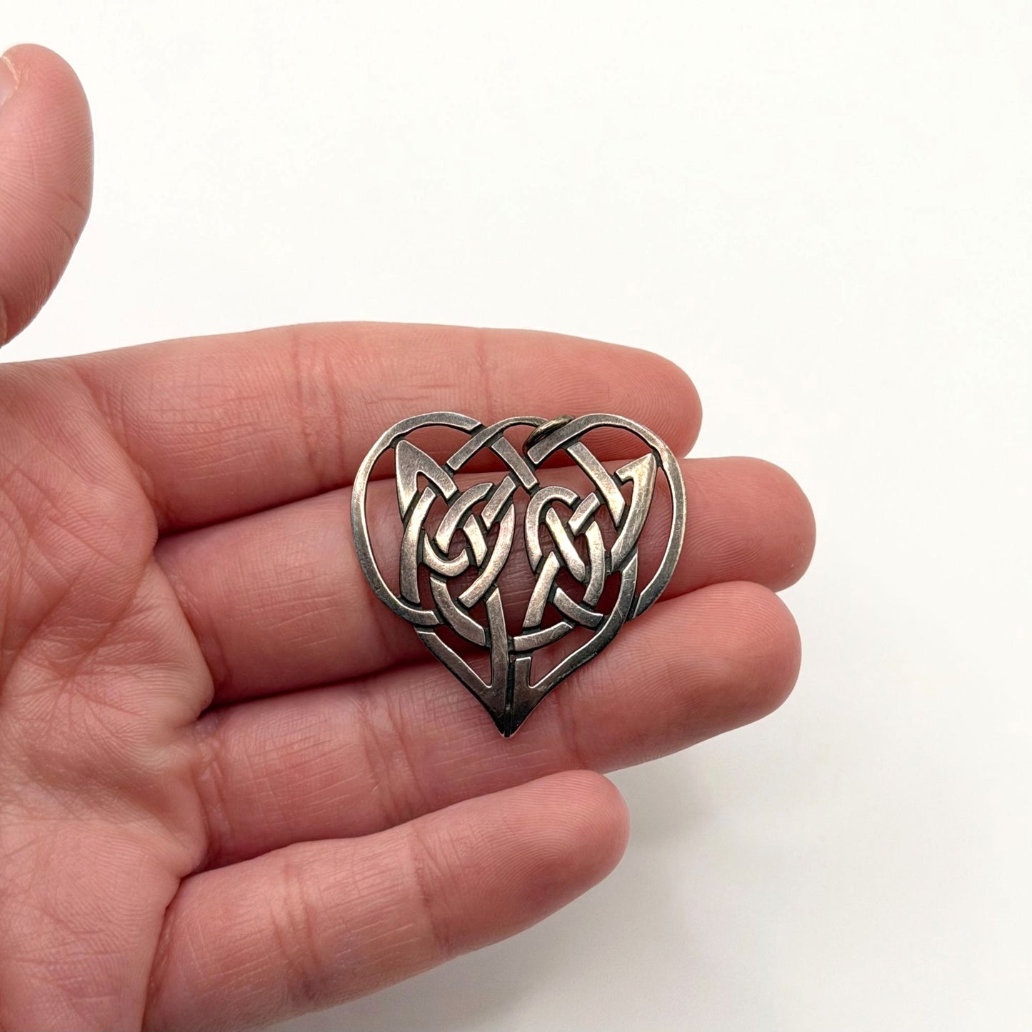925 Sterling Silver Celtic Heart Pendant