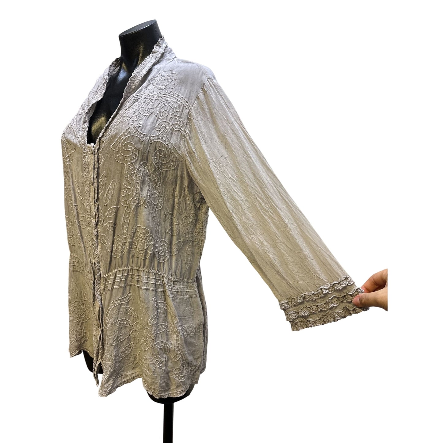 Johnny Was Beige Long-Sleeve Button-Down Tunic Top With Ruffled Cuffs & Textured Detail Size L