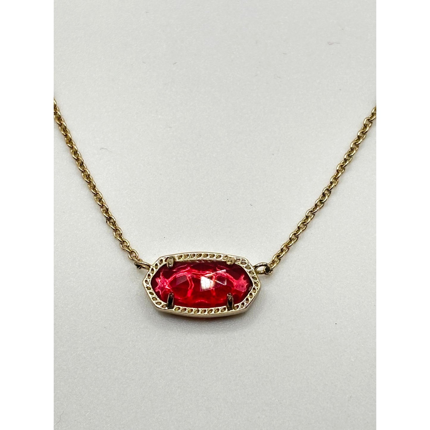 Kendra Scott Gold Necklace With Bright Pink Oval Crystal Pendant