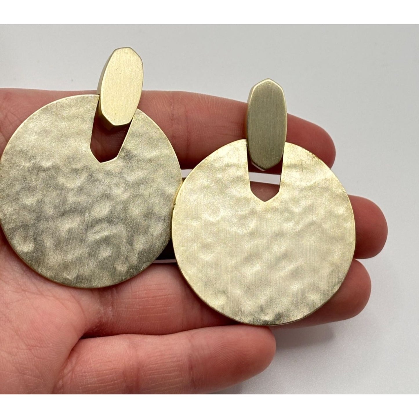 Kendra Scott Didi Disk Hammered Earrings Gold-Tone