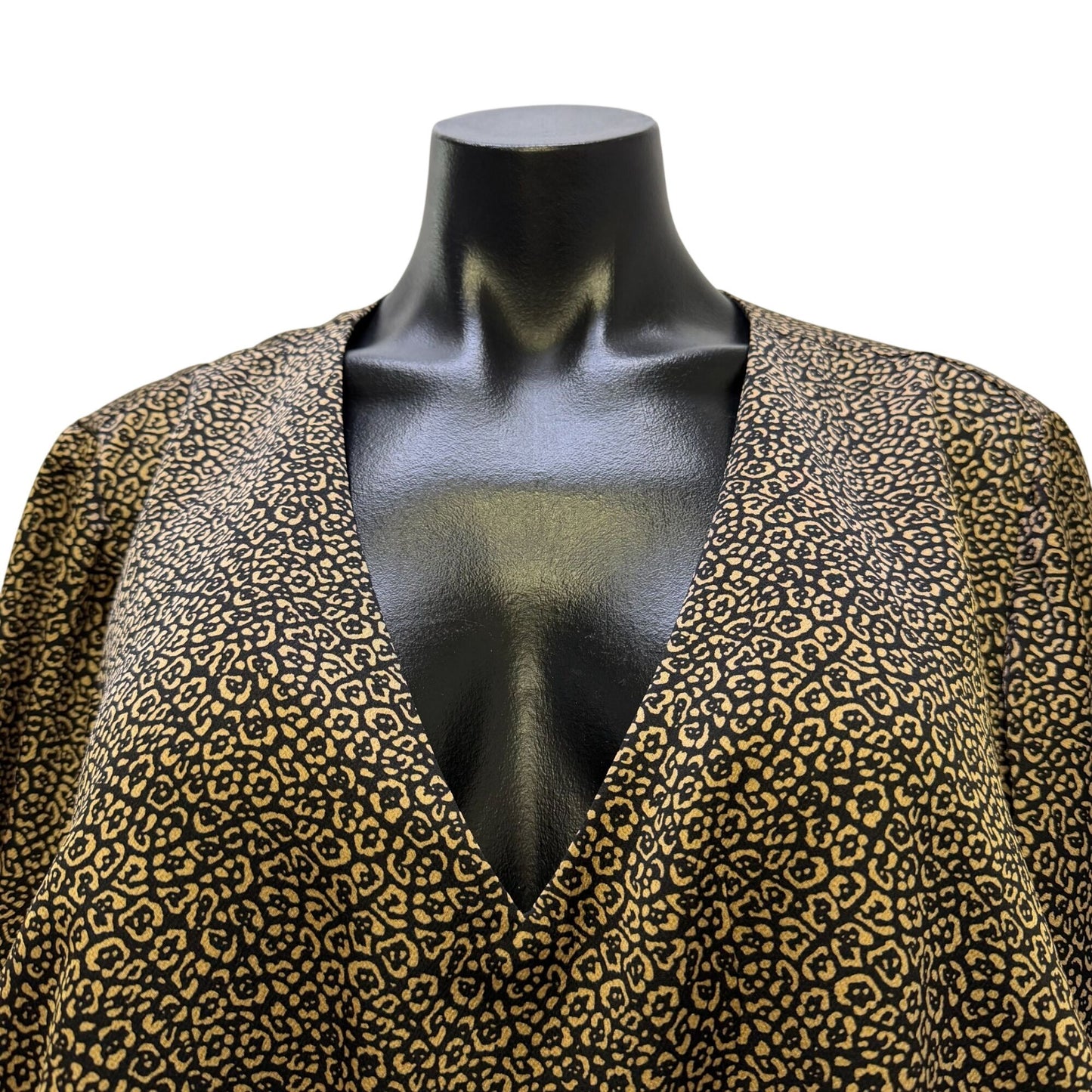Vince Camuto Black & Tan Leopard Print V-Neck Blouse 1X