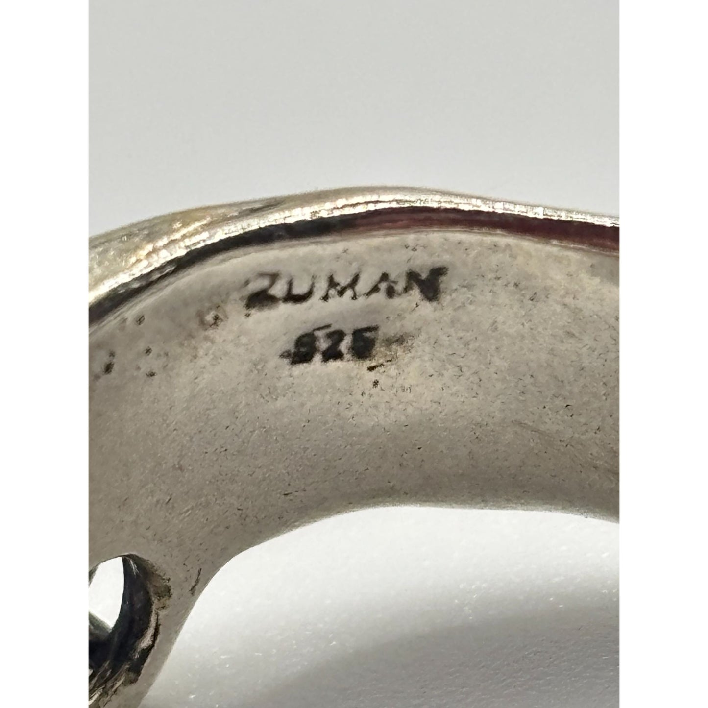 Noa Zuman Israel 925 Sterling Silver White Stone Hammered Ring Size 9