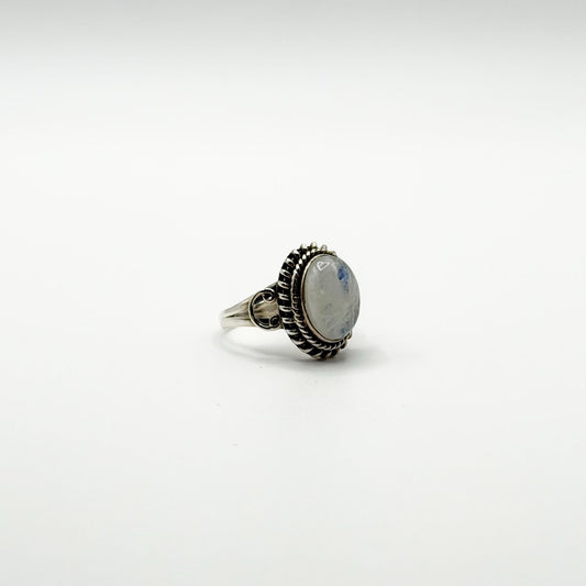 Moonstone 925 Sterling Silver Oval Ring Vintage-Inspired Size 9.5