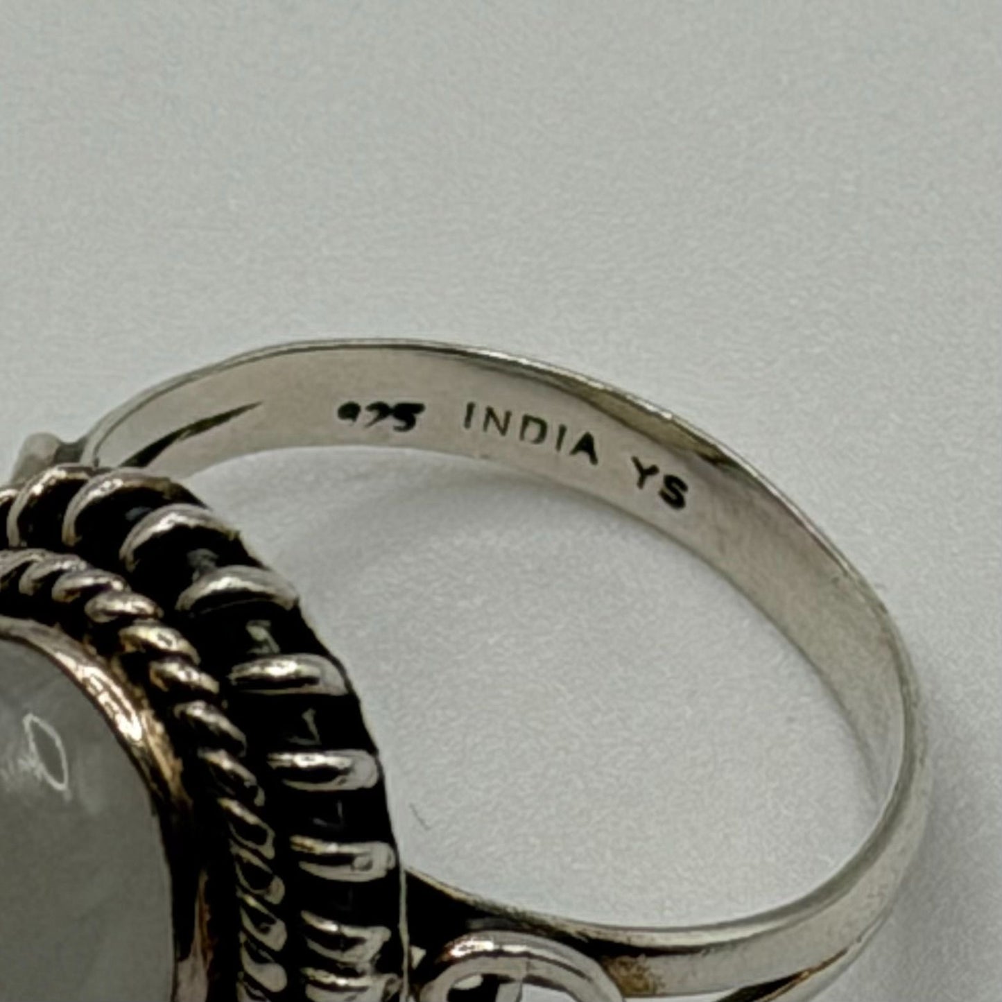 Moonstone 925 Sterling Silver Oval Ring Vintage-Inspired Size 9.5